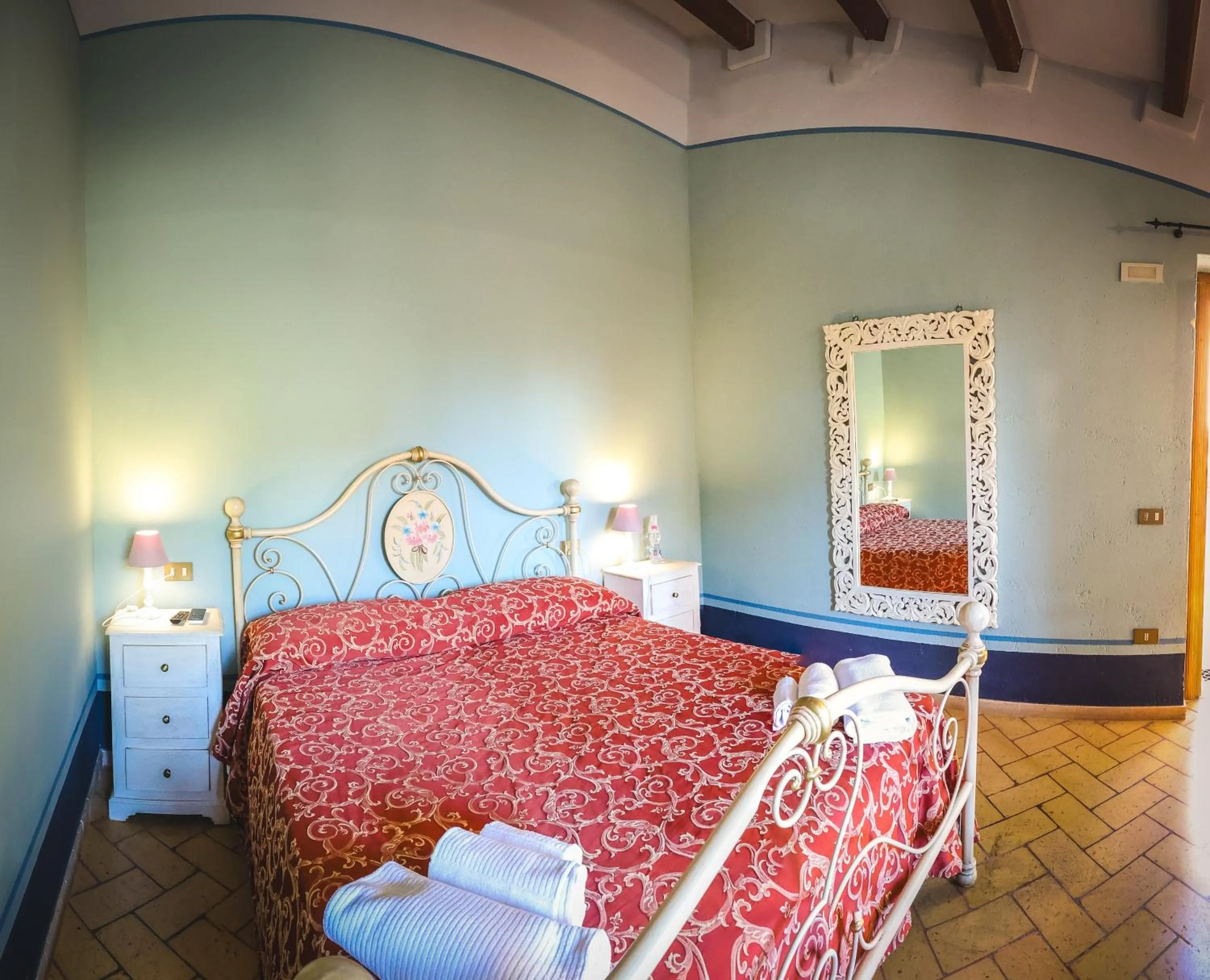 Bedroom, Bed in Albergo Diffuso Borgo Montemaggiore