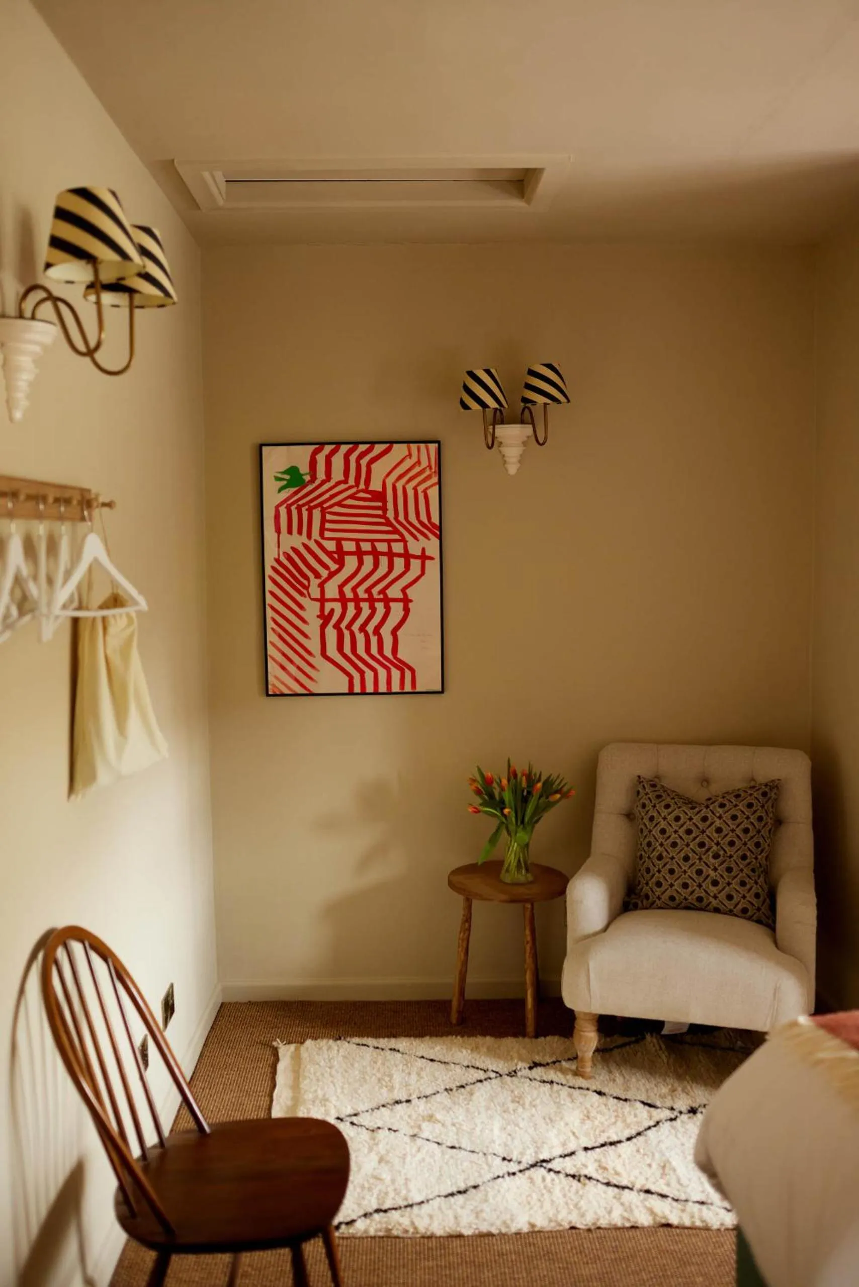 Bedroom, Bed in The Queen's Head