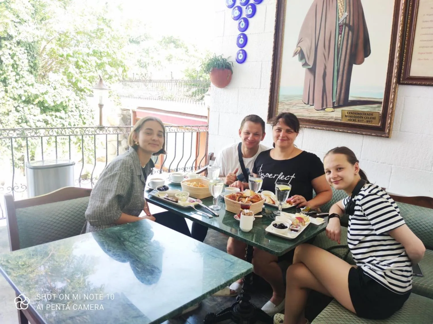 Restaurant/places to eat in Solomon's Mansion Hotel Istanbul