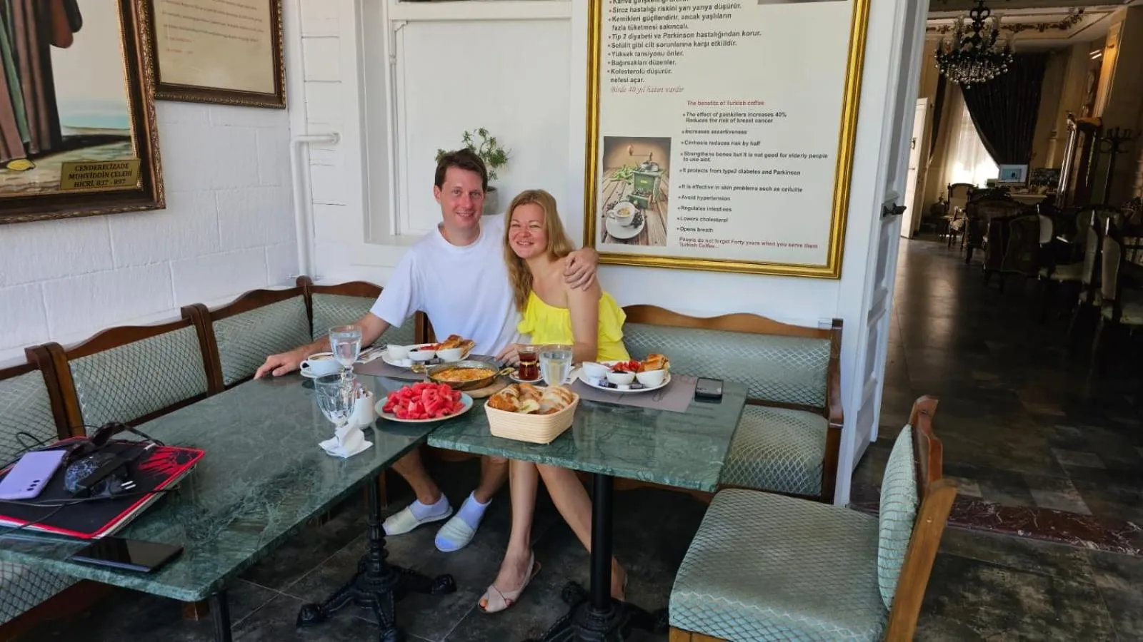 Restaurant/places to eat in Solomon's Mansion Hotel Istanbul