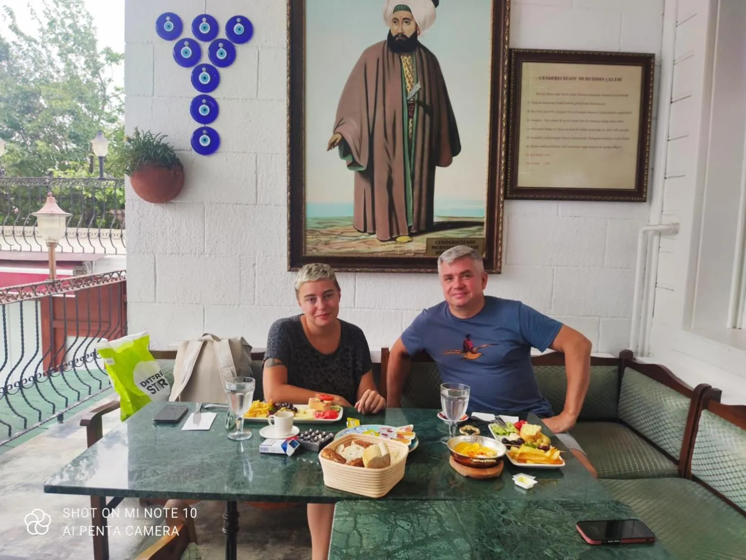 Restaurant/places to eat in Solomon's Mansion Hotel Istanbul