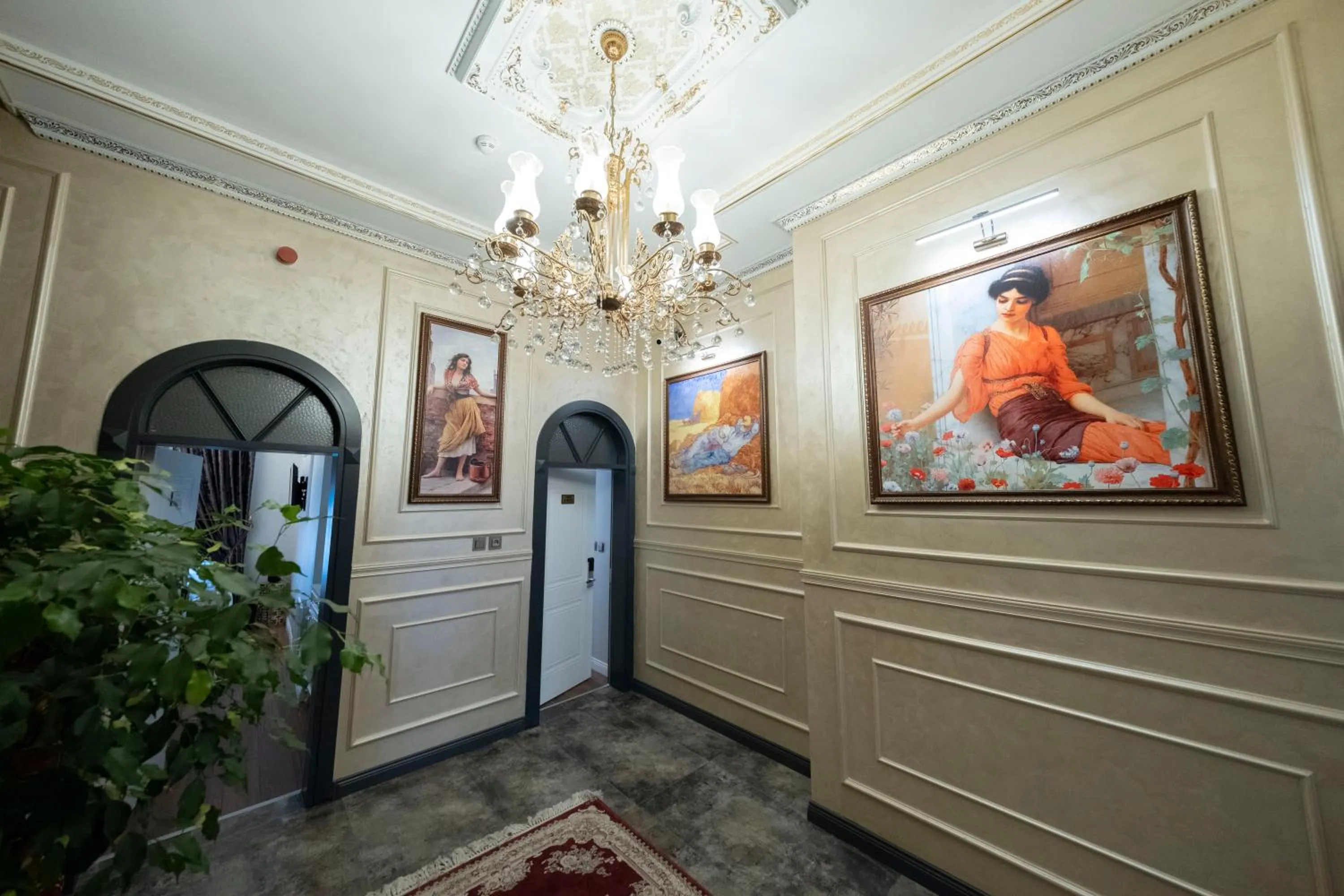 Decorative detail in Solomon's Mansion Hotel Istanbul