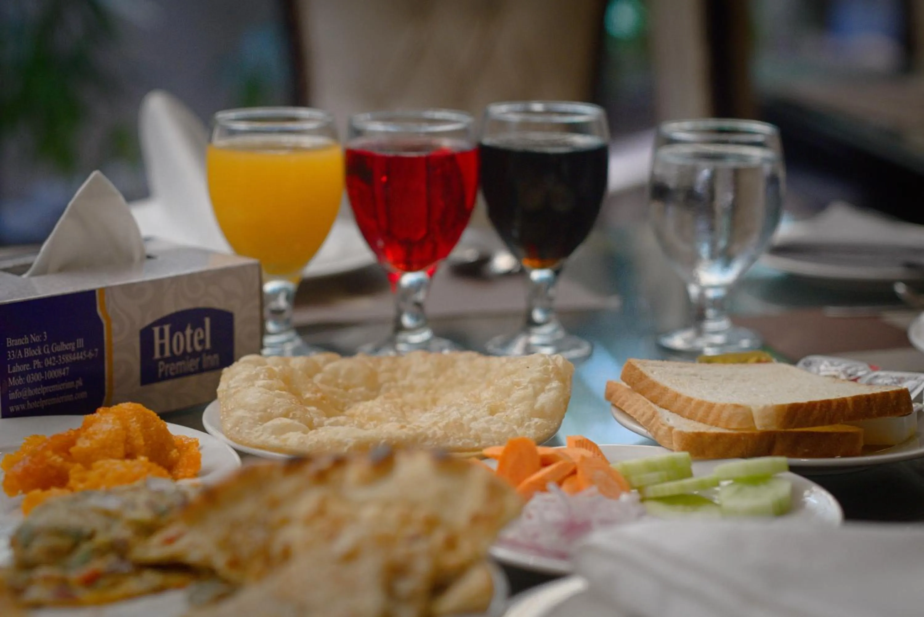 Restaurant/places to eat in Premier Inn Express Gulberg Lahore