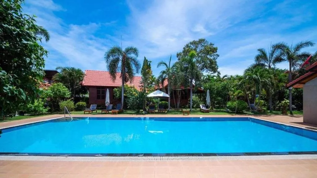 Bangsaray Village Resort