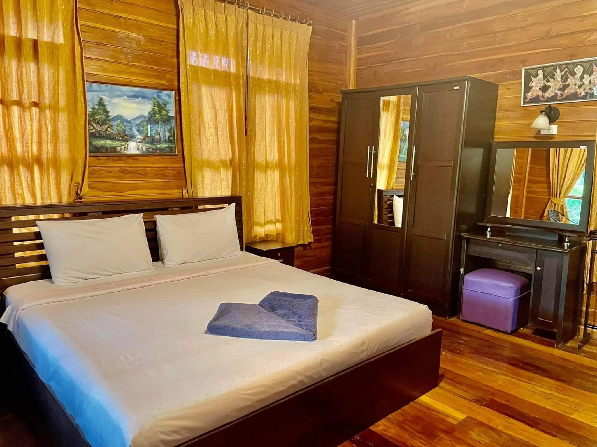 Bed in Bangsaray Village Resort