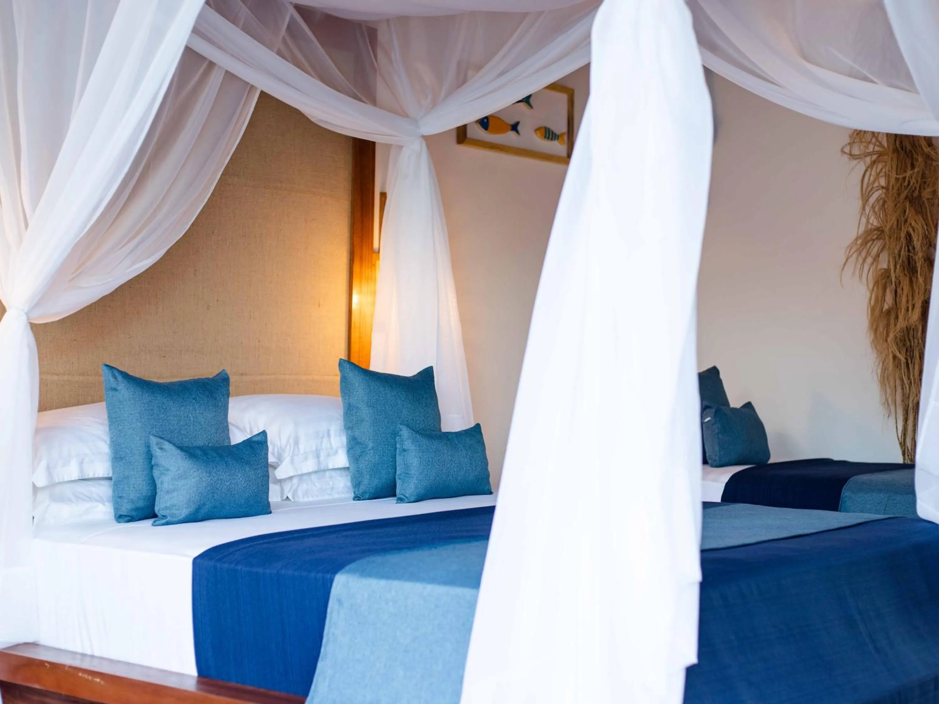 Bed in MKNI Hotel - Ikaika Makani Experience