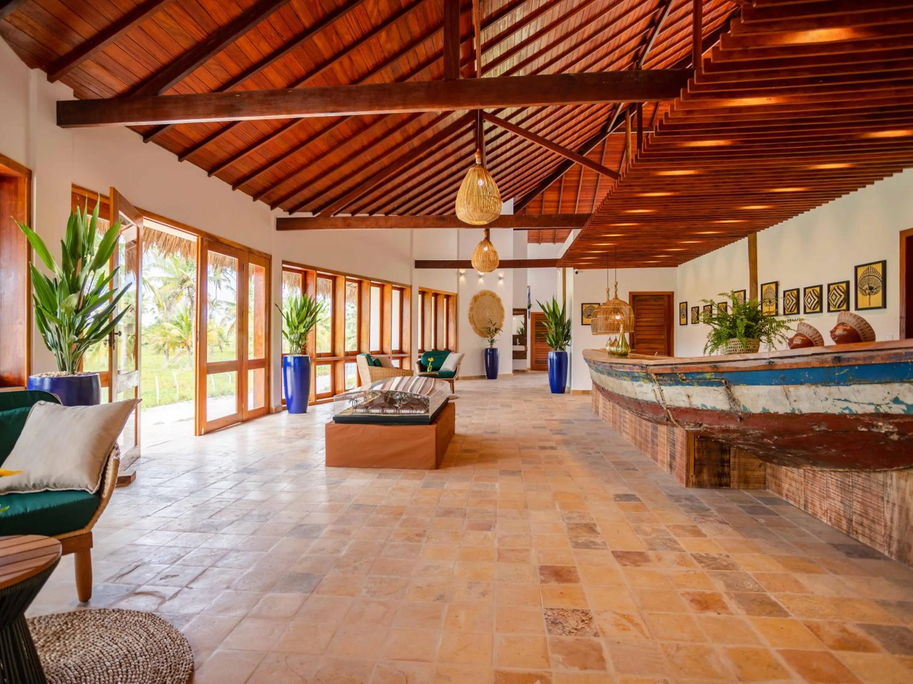 Lobby or reception in MKNI Hotel - Ikaika Makani Experience