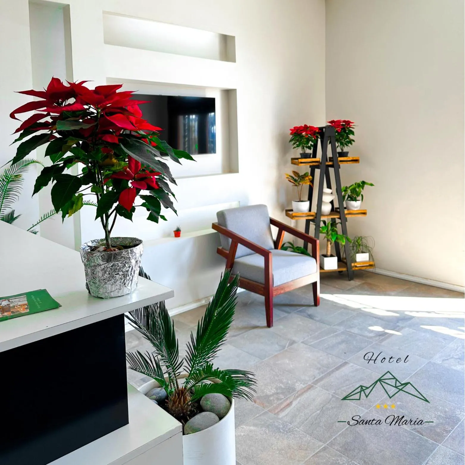 Lobby or reception in Hotel Santa María