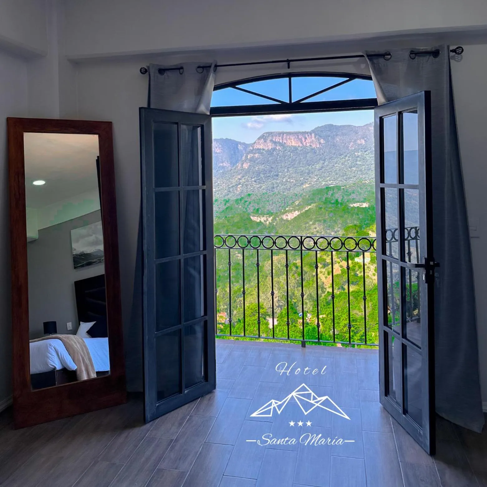 View (from property/room) in Hotel Santa María