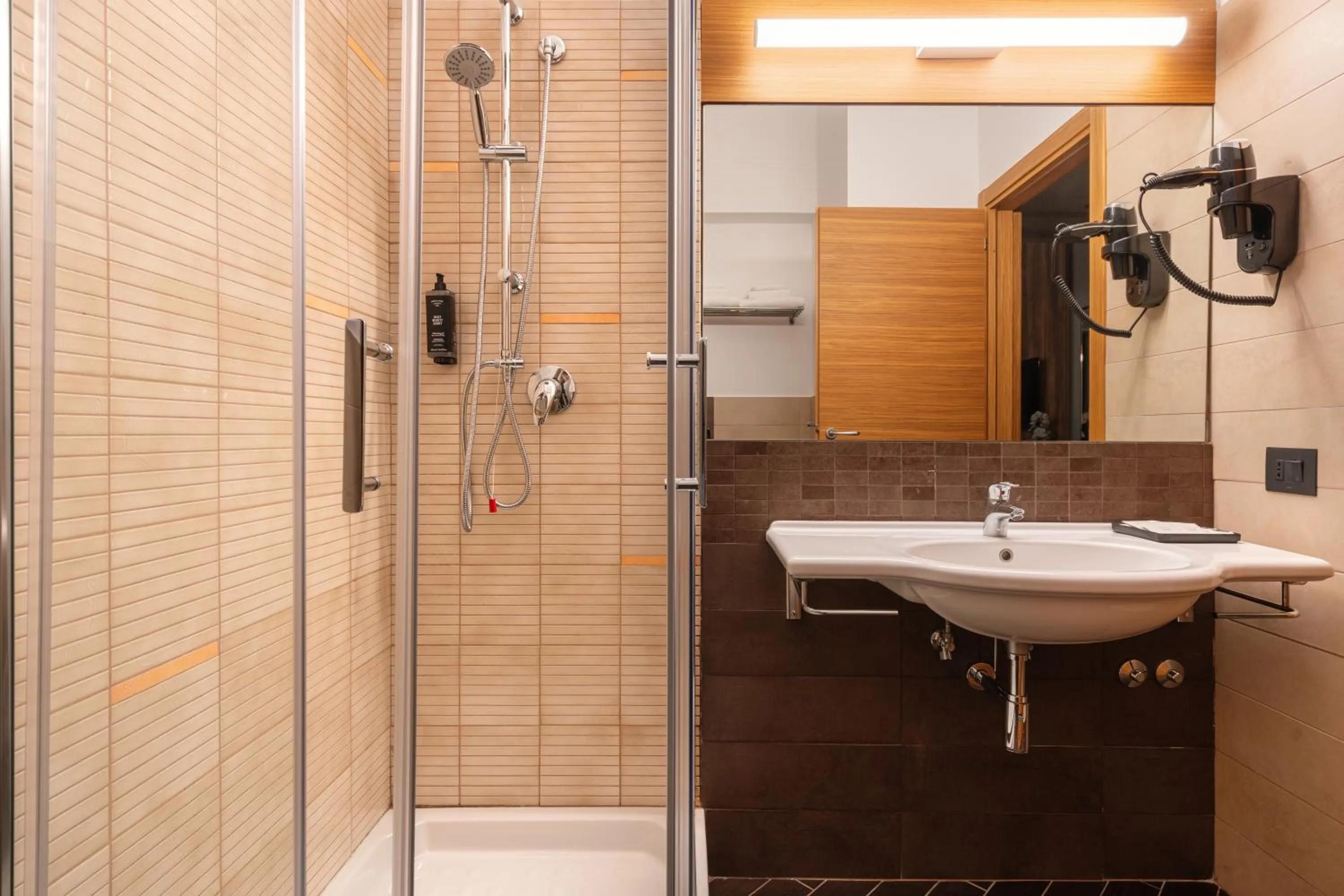 Shower in Mood Hotel