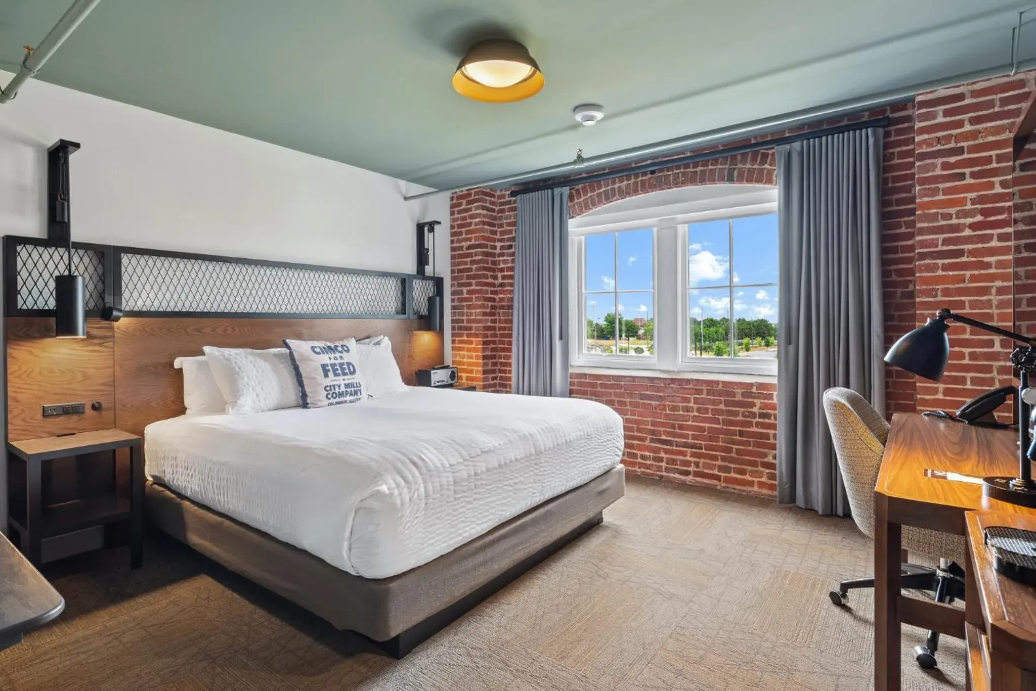 King Room in City Mills Hotel King Room in City Mills Hotel