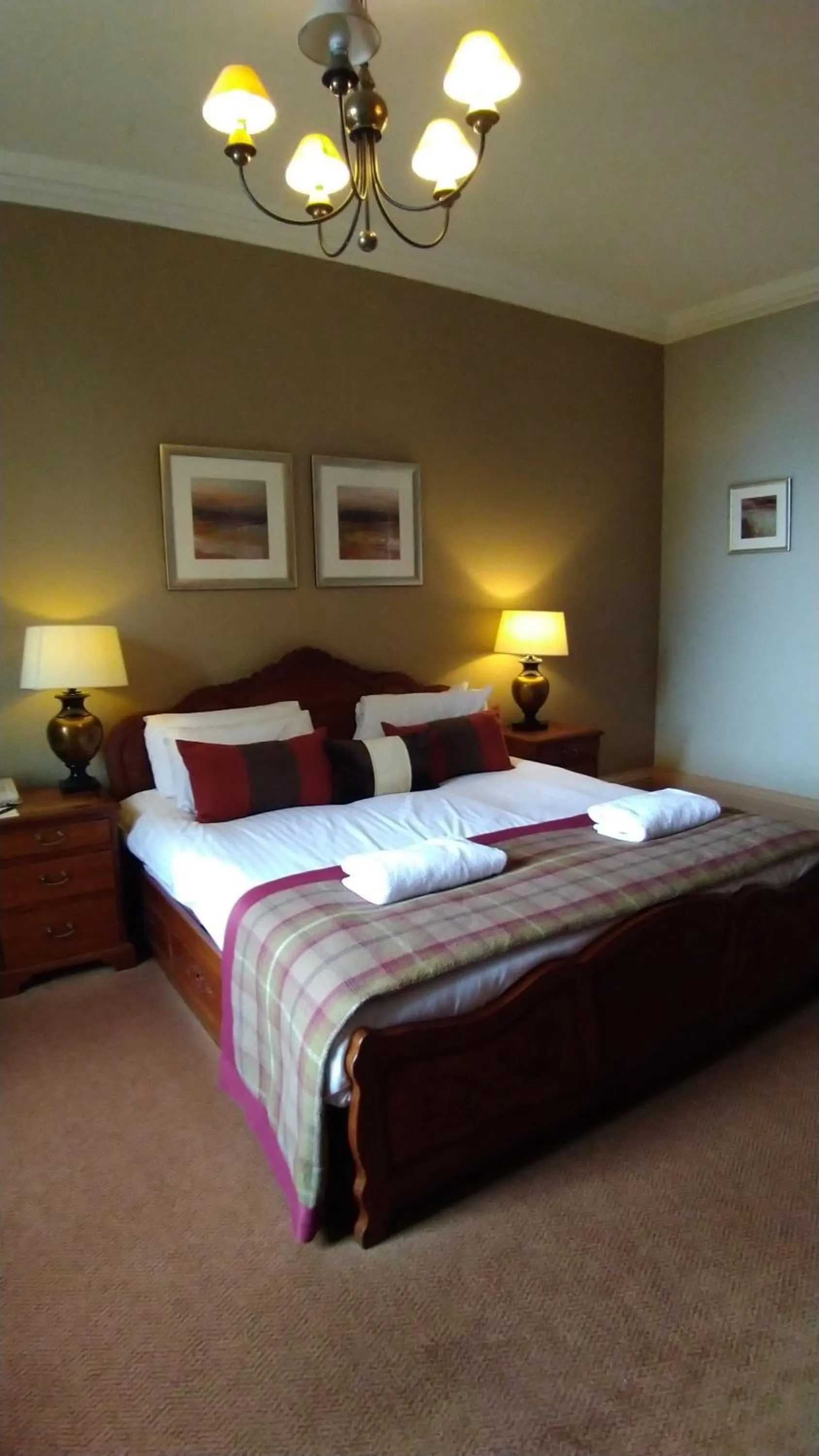 Bedroom, Bed in Stonefield Castle Hotel ‘A Bespoke Hotel’