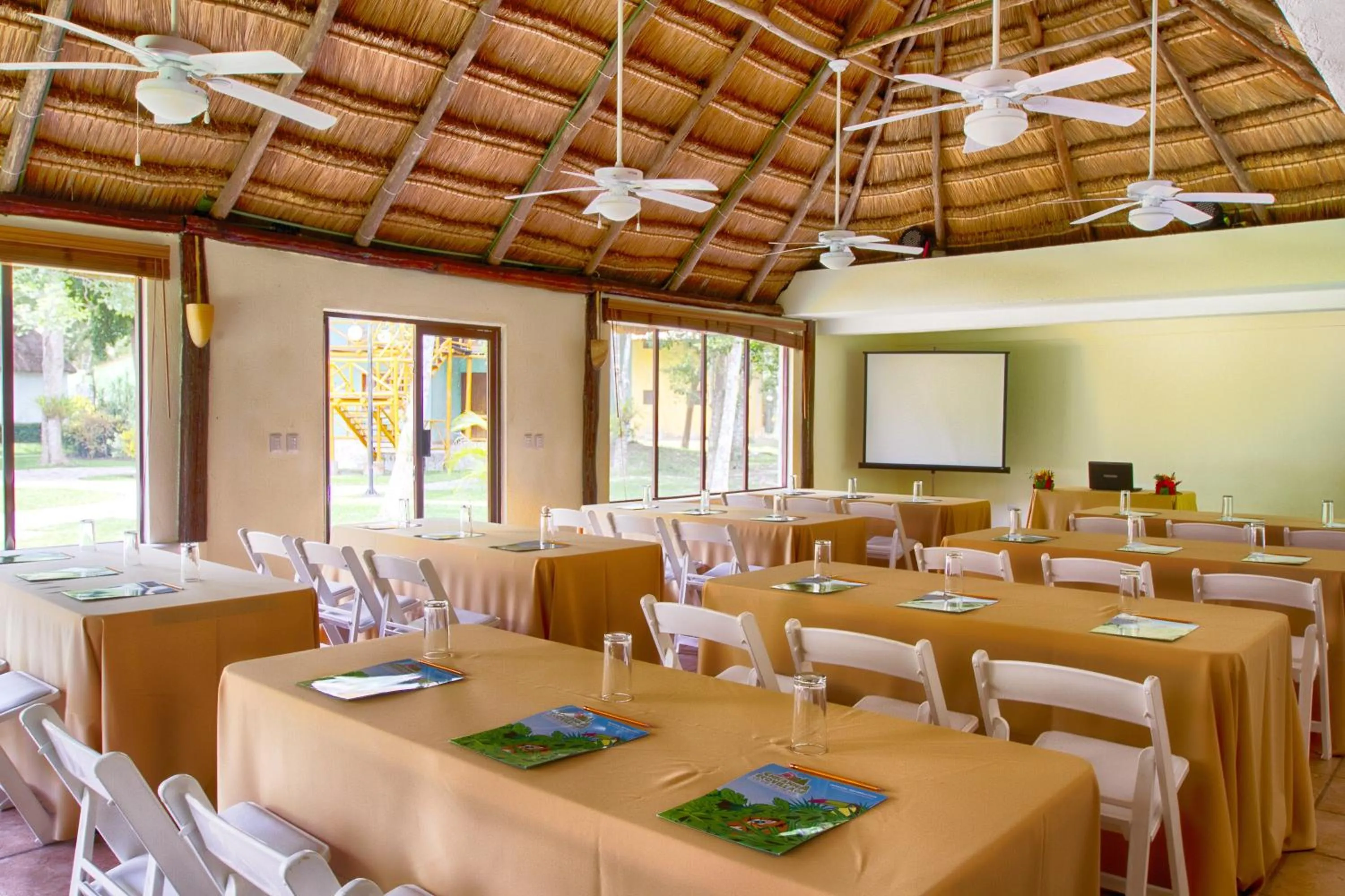 Banquet/Function facilities in hotel villas chicanna