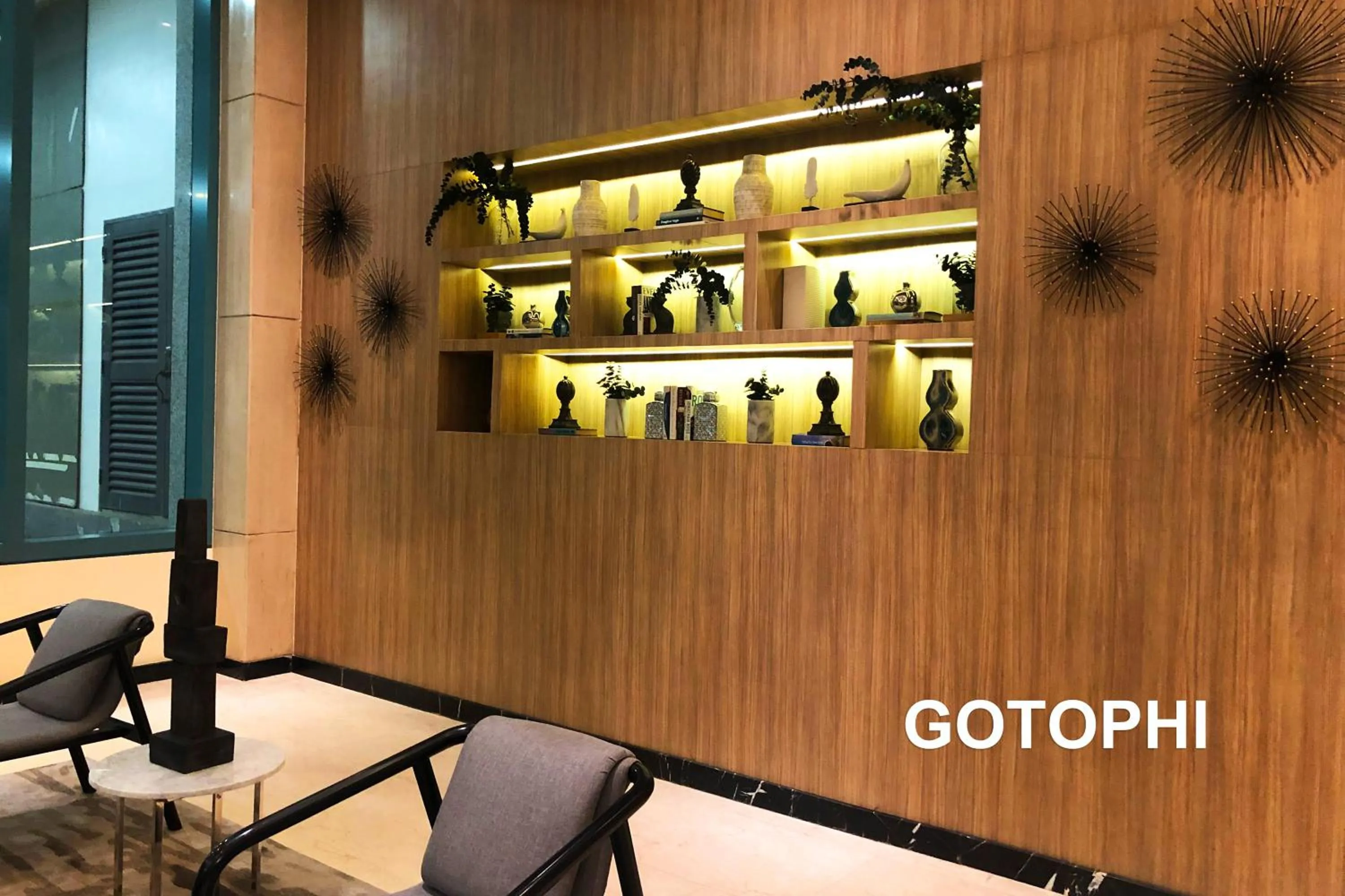 Seating area in One Uptown Residence