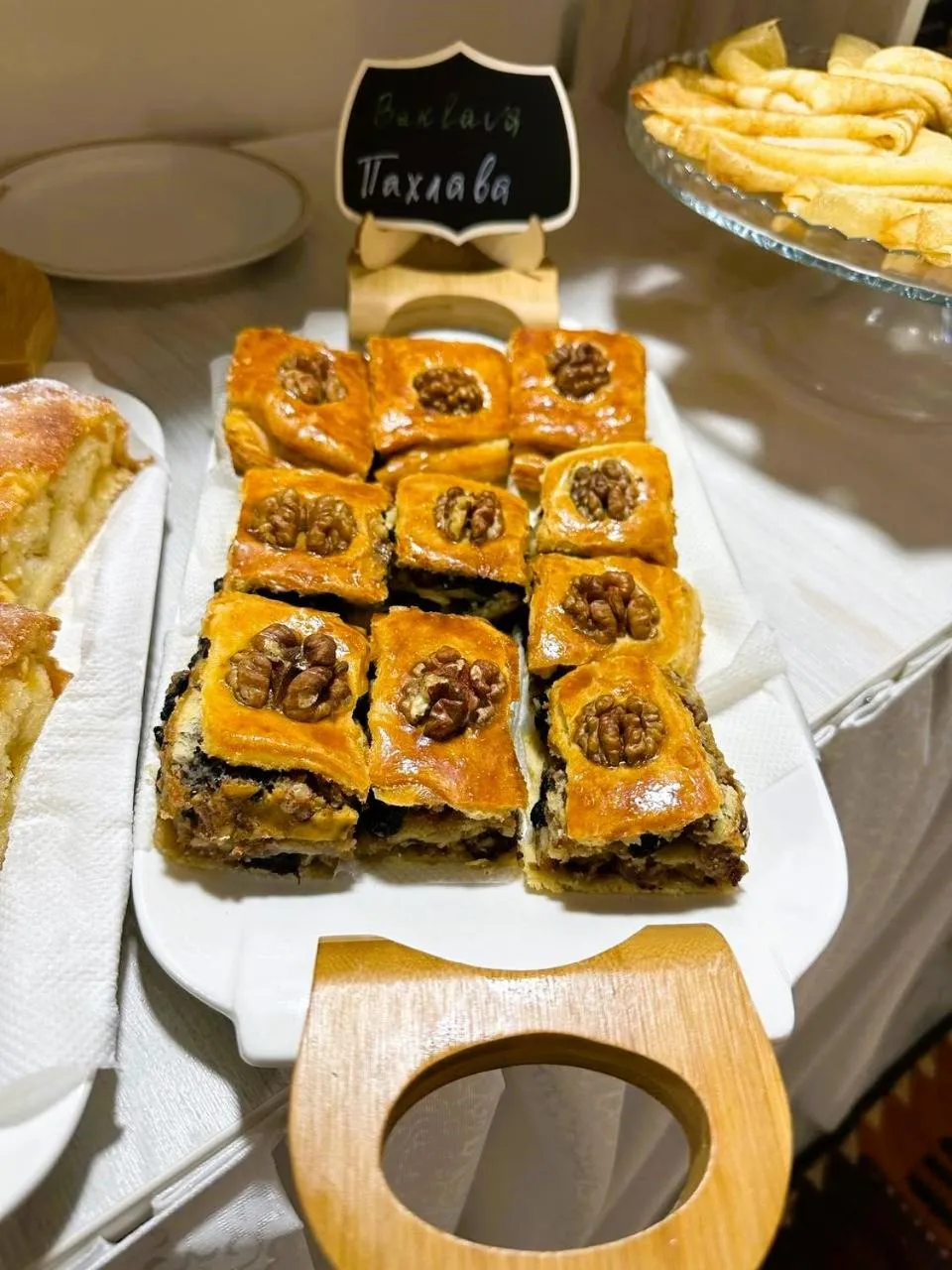 Breakfast in Bobosh Boutique