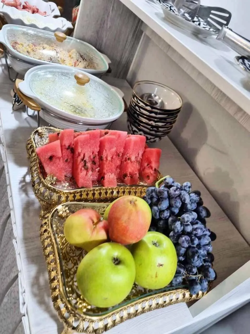 Breakfast in Bobosh Boutique