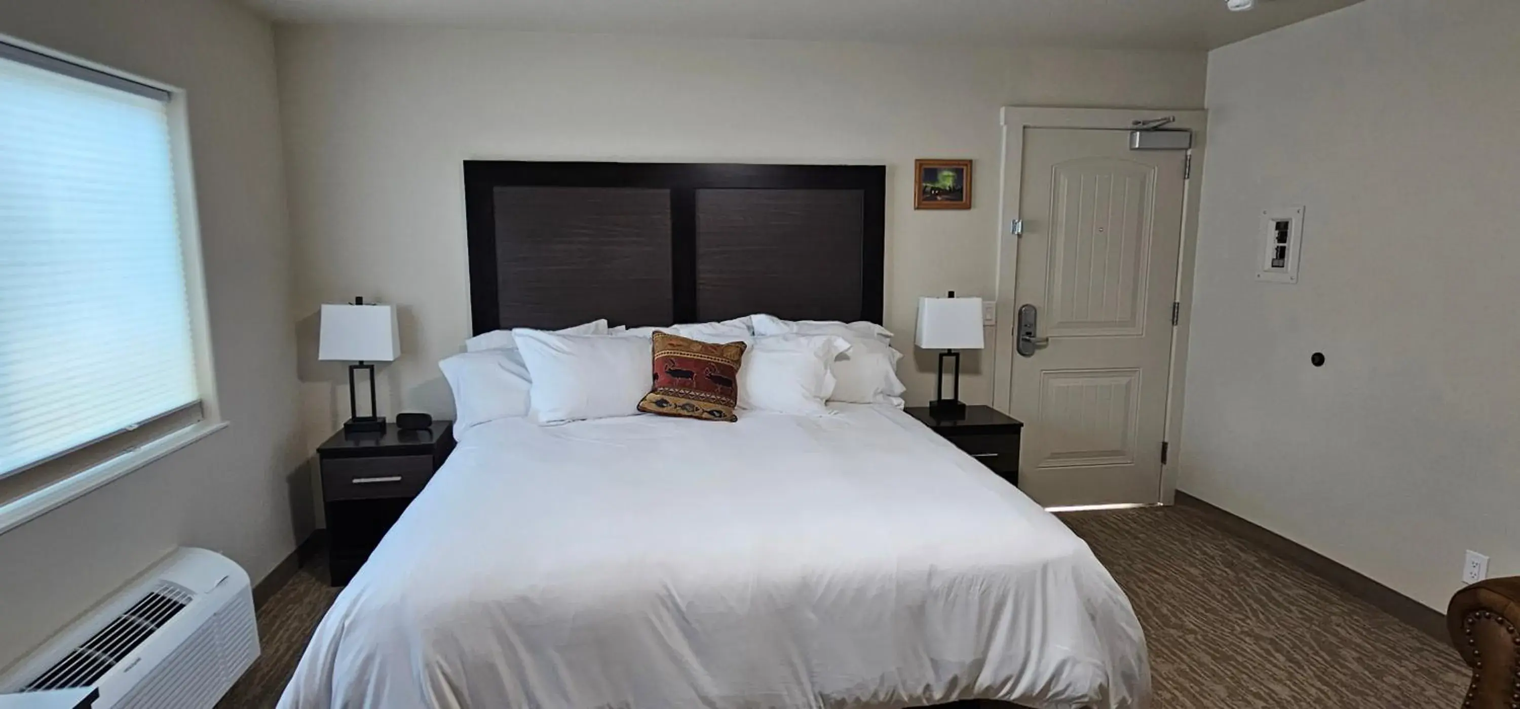 King Suite in Eagle River Lodge King Suite in Eagle River Lodge