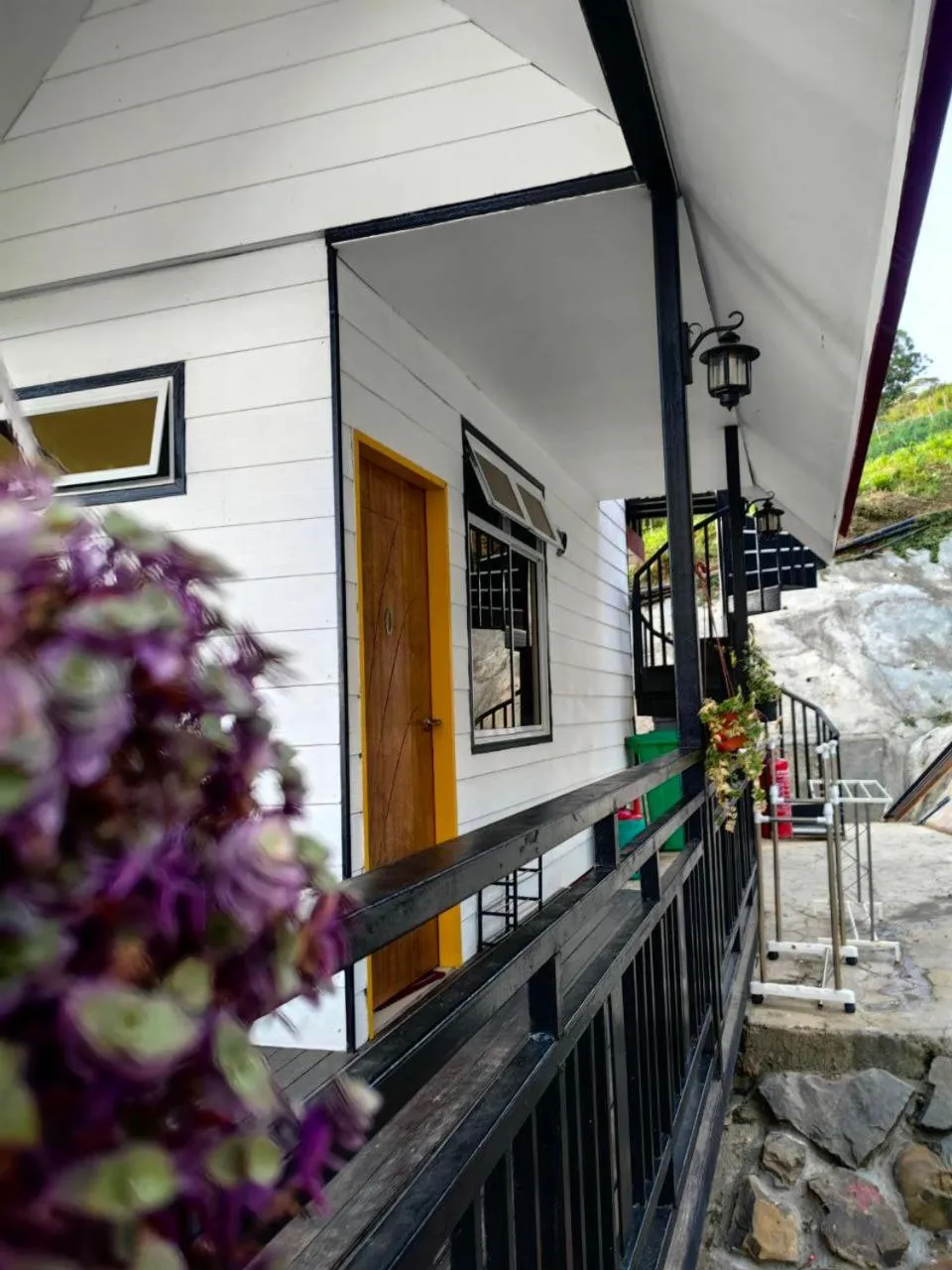 Property building in KUNDASANG MOUNT GARDEN