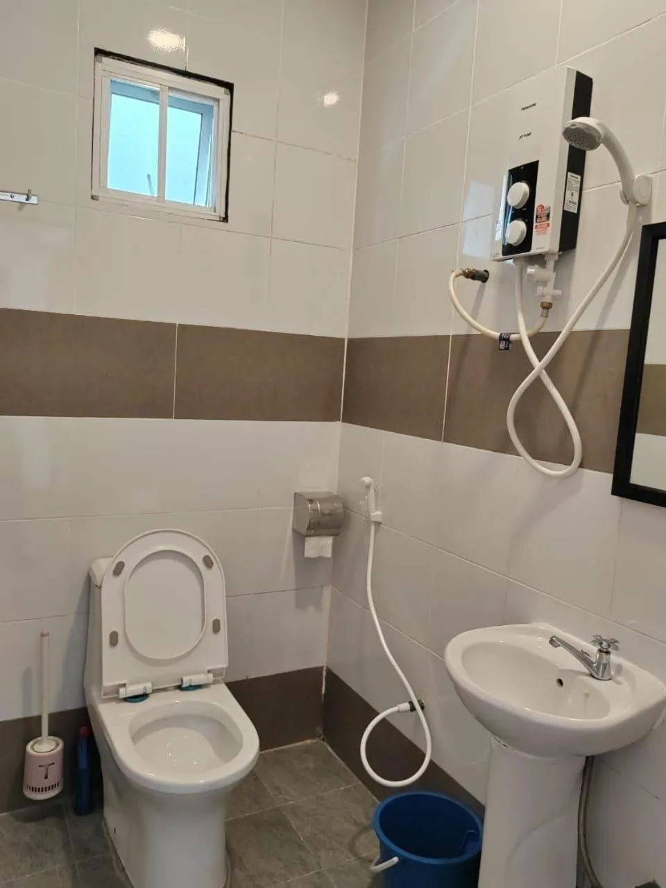 Toilet in KUNDASANG MOUNT GARDEN