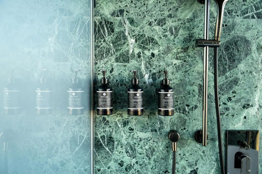 Toilet in MGM Qingdao