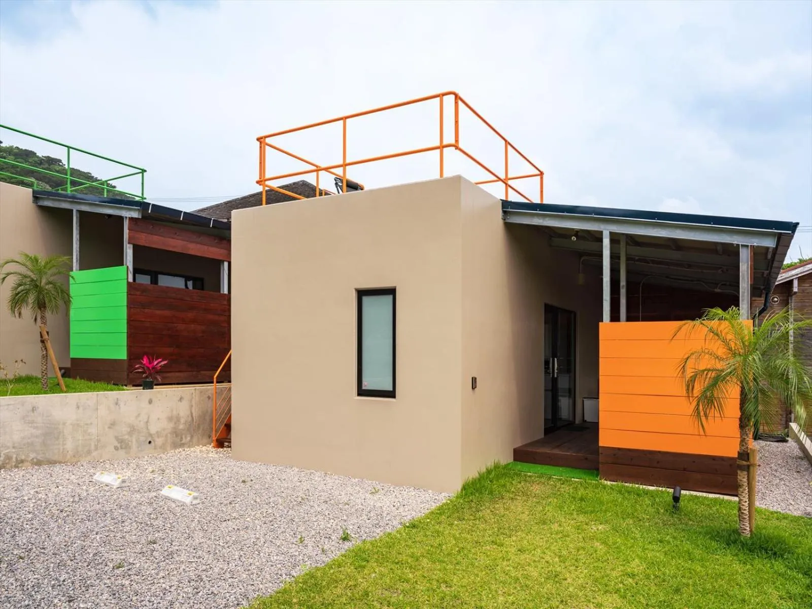 Property building in Cottage Do