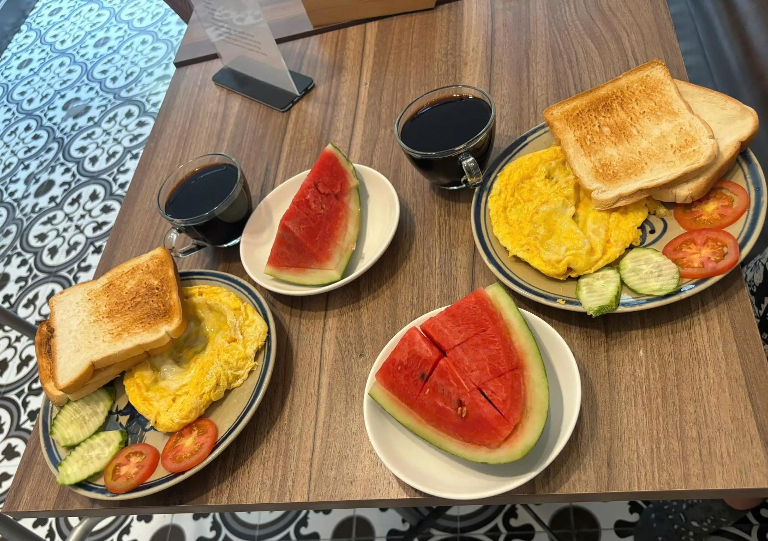 Breakfast in Lily Hostel