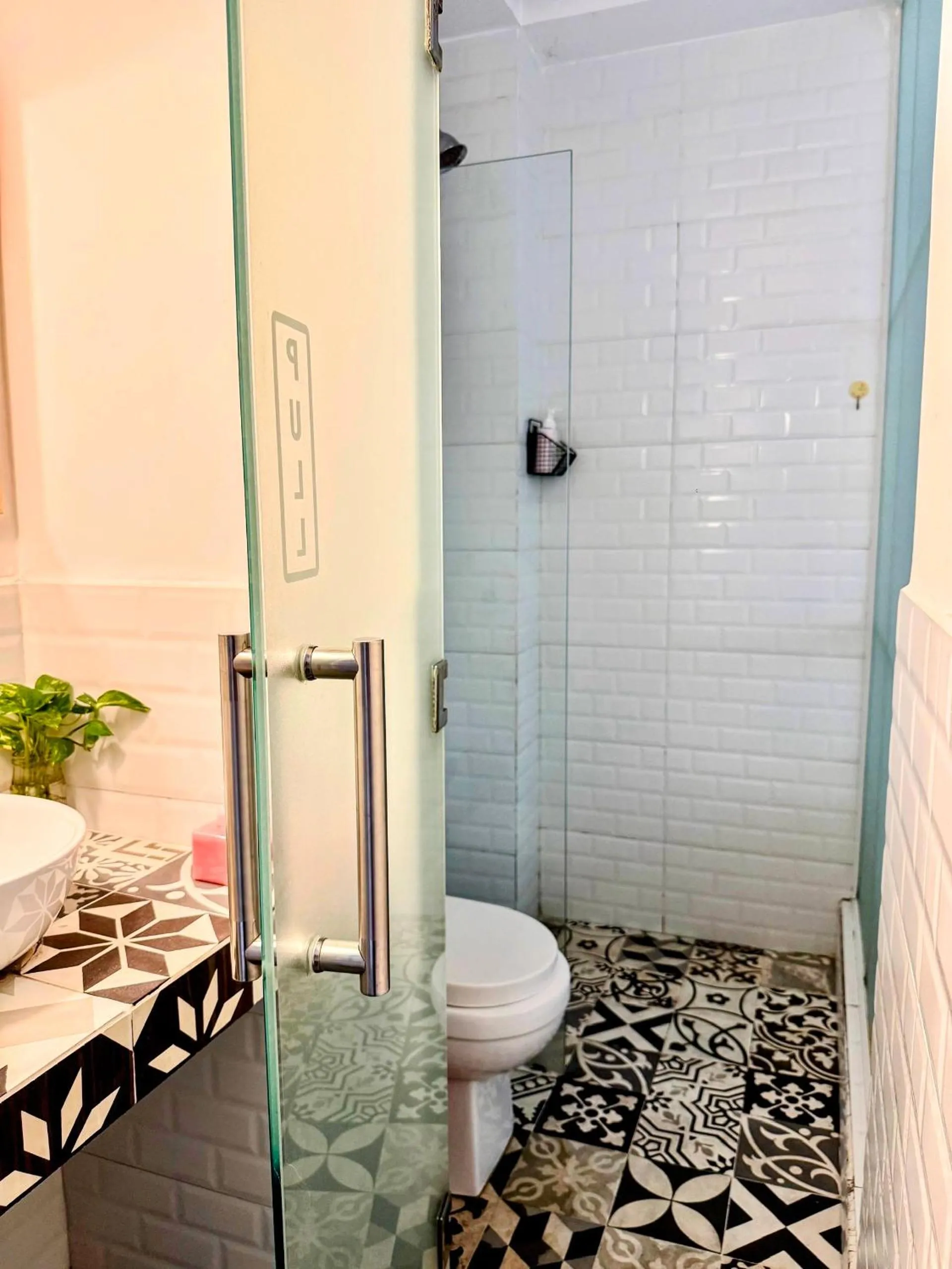 Shower in Lily Hostel