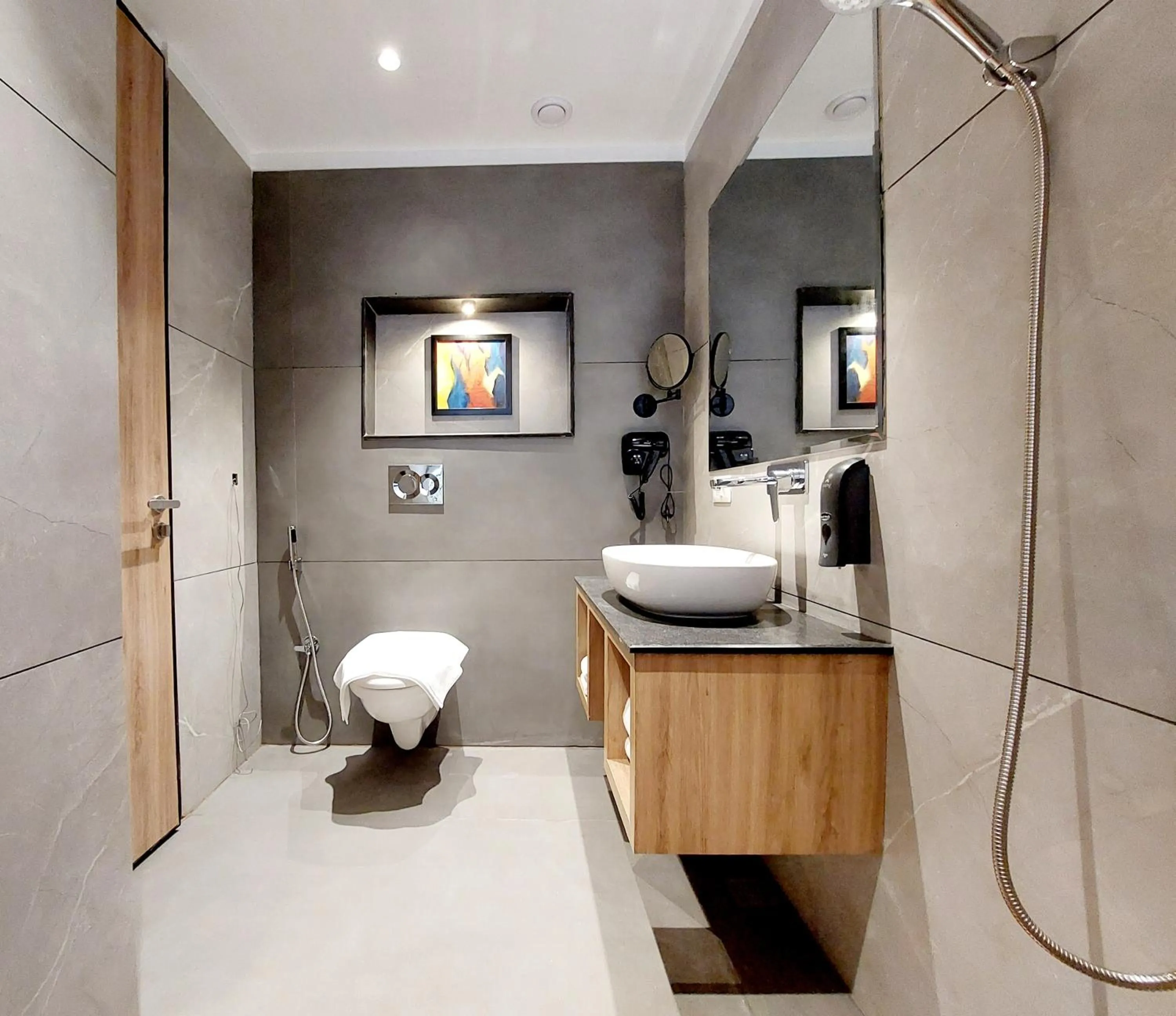 Bathroom in OREN Kasauli