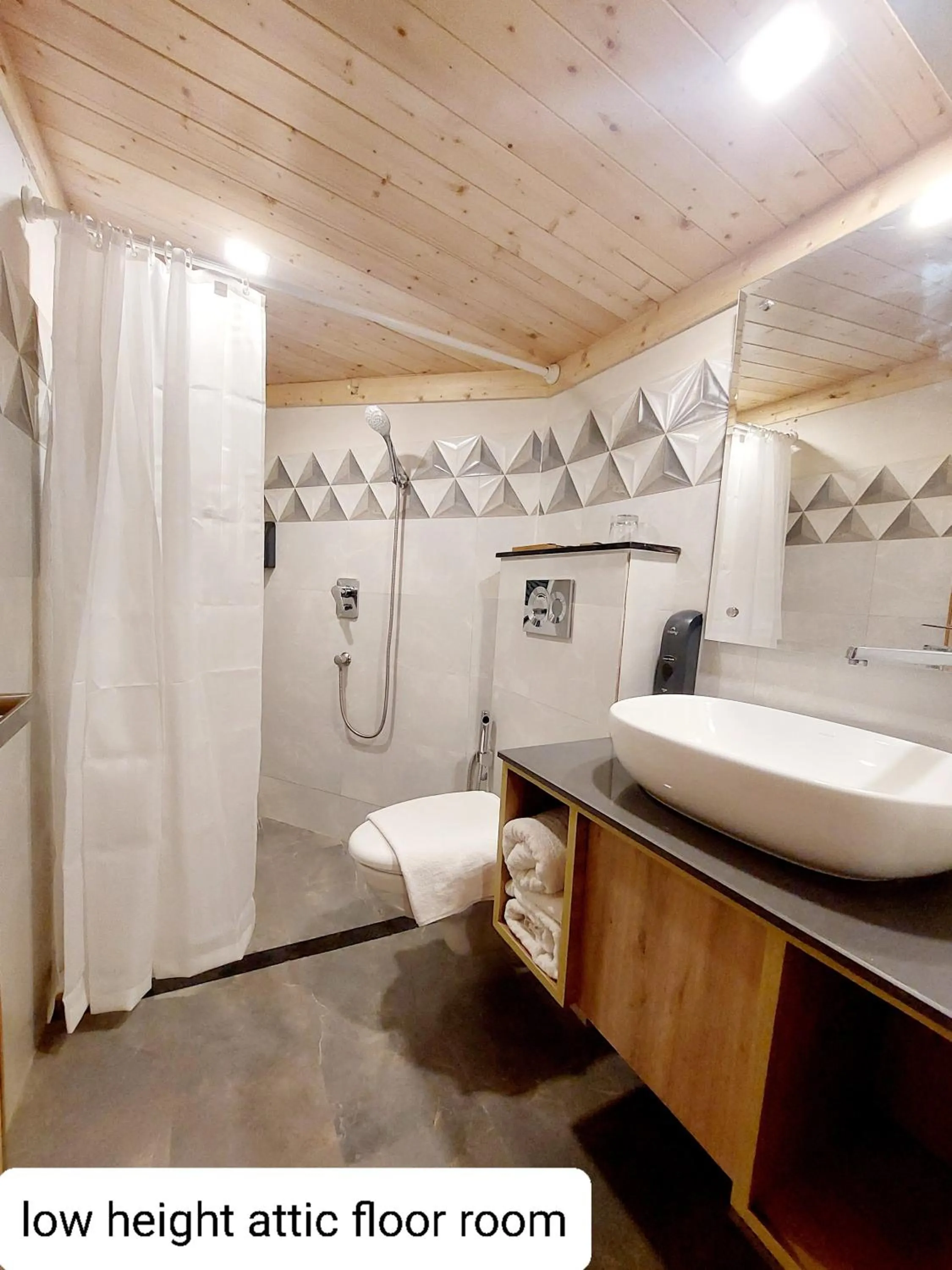 Bathroom in OREN Kasauli