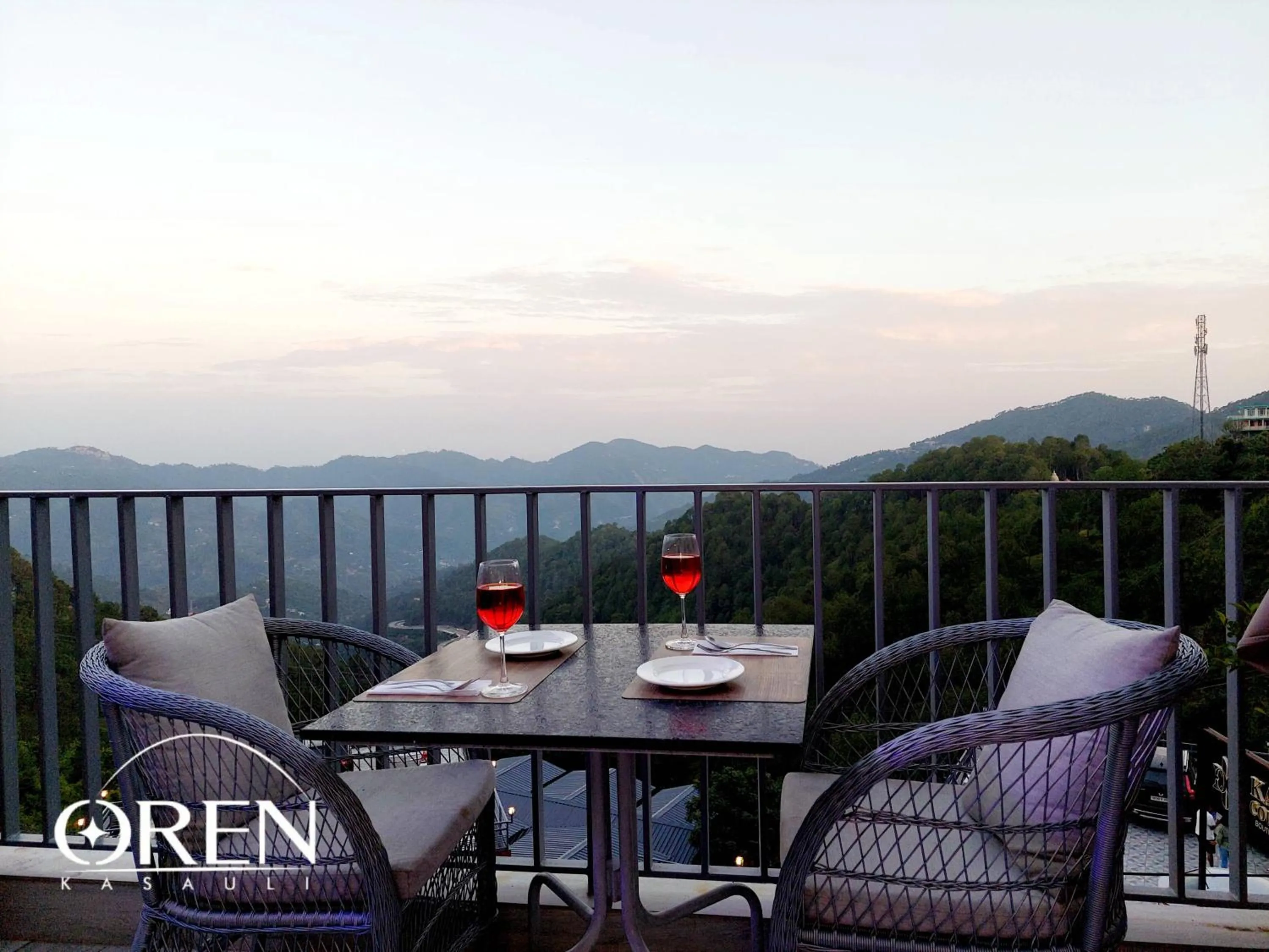 Restaurant/places to eat in OREN Kasauli