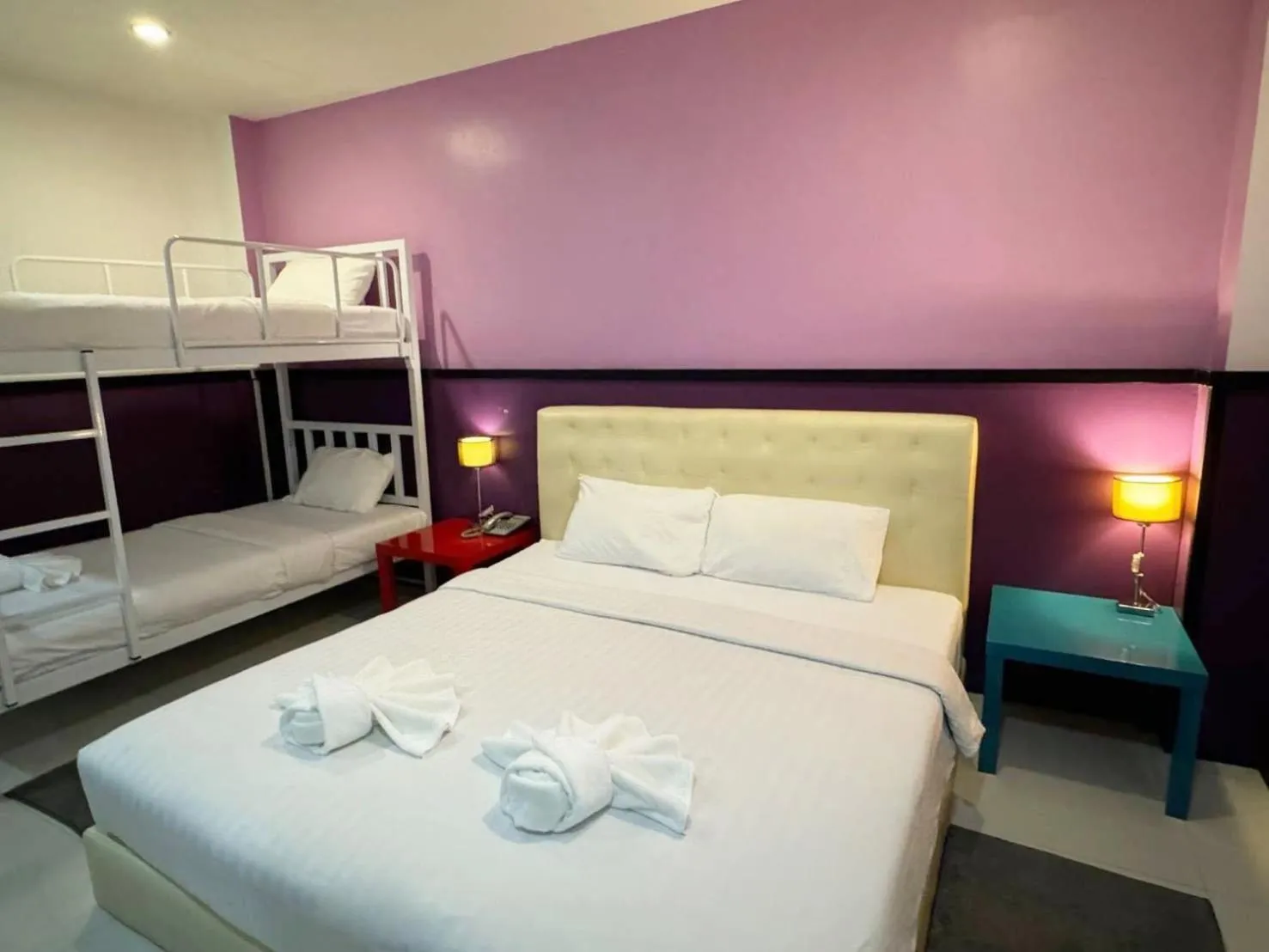 Bed in Donmueang Airport Modern bangkok