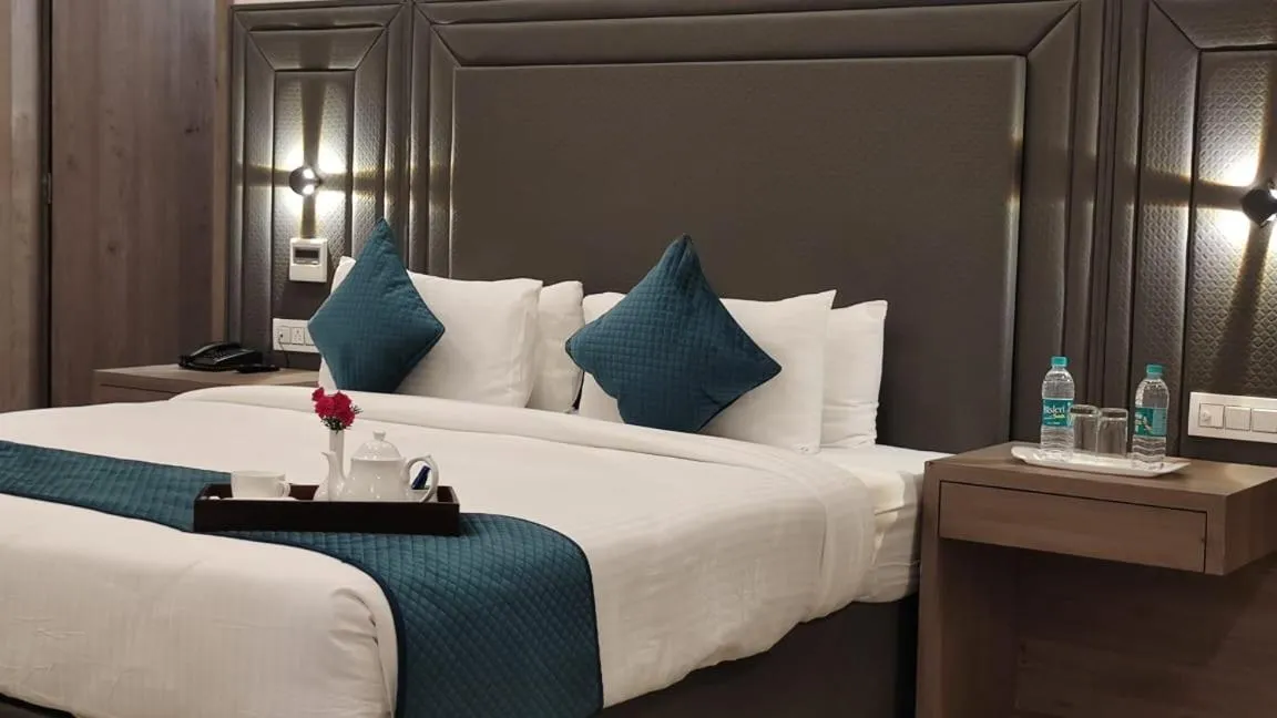 Bedroom in Hotel Shubh Vilas