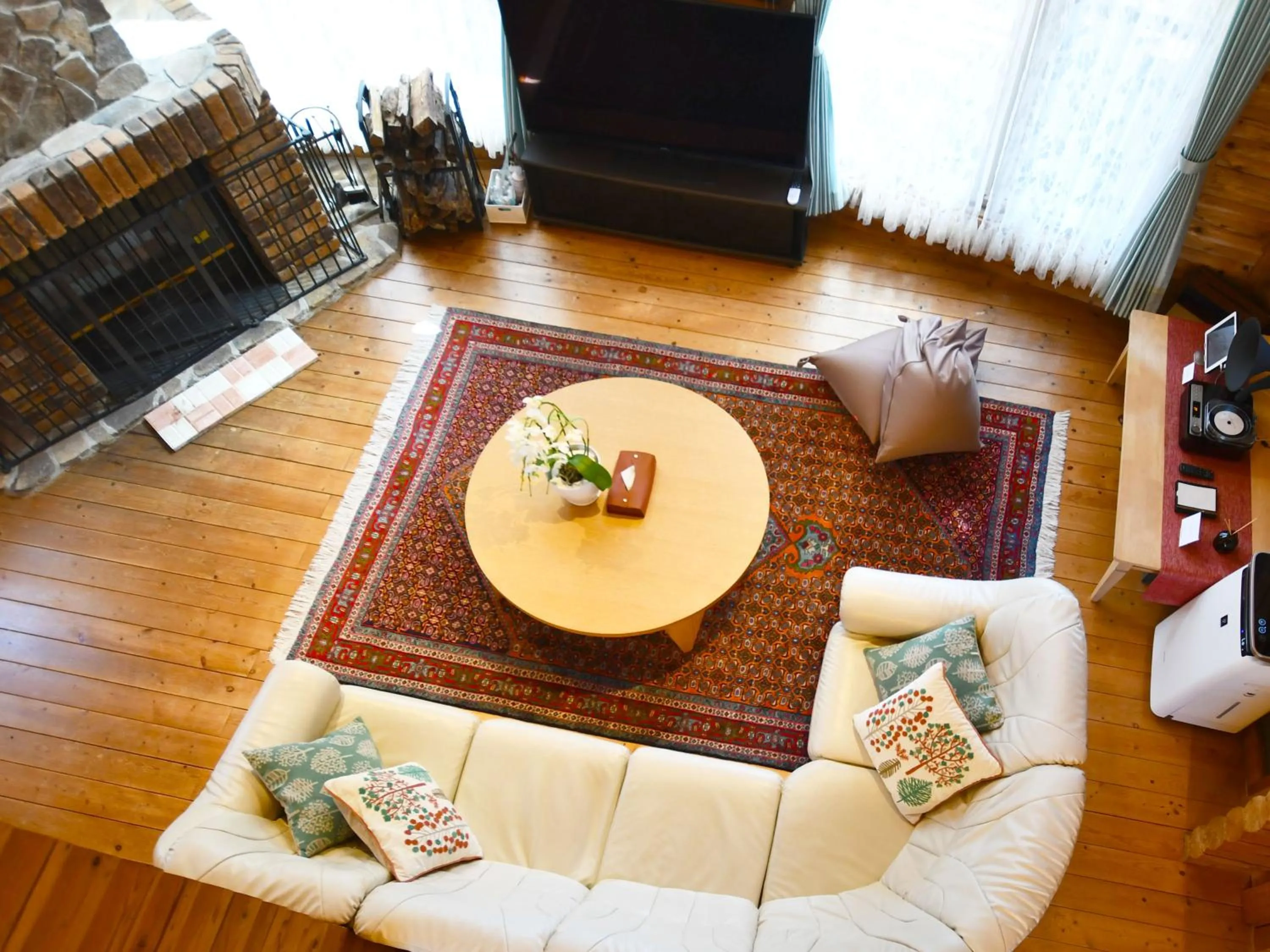 Living room in Kurokawa Mori No Kiki