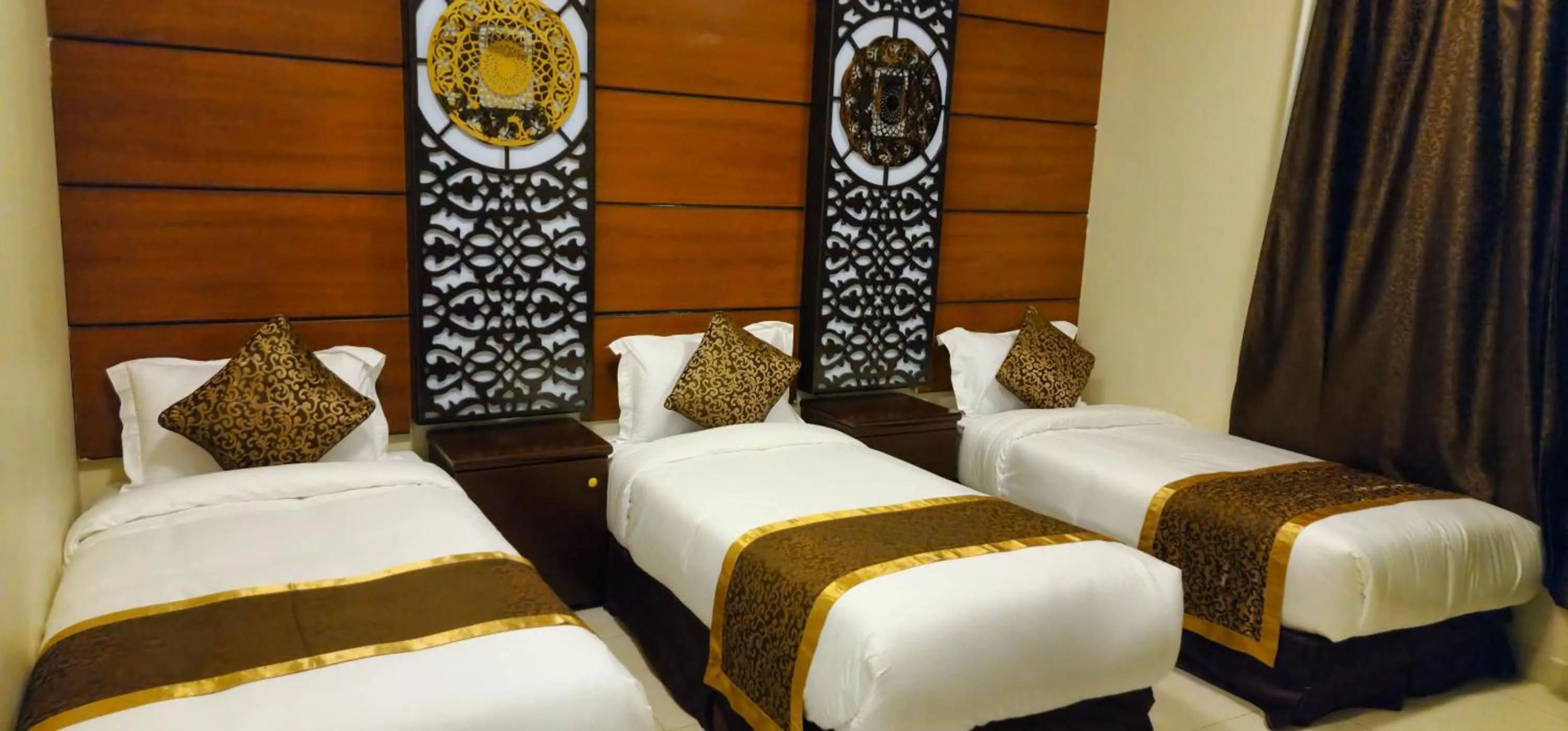 Bed in Beat salsbil hotel