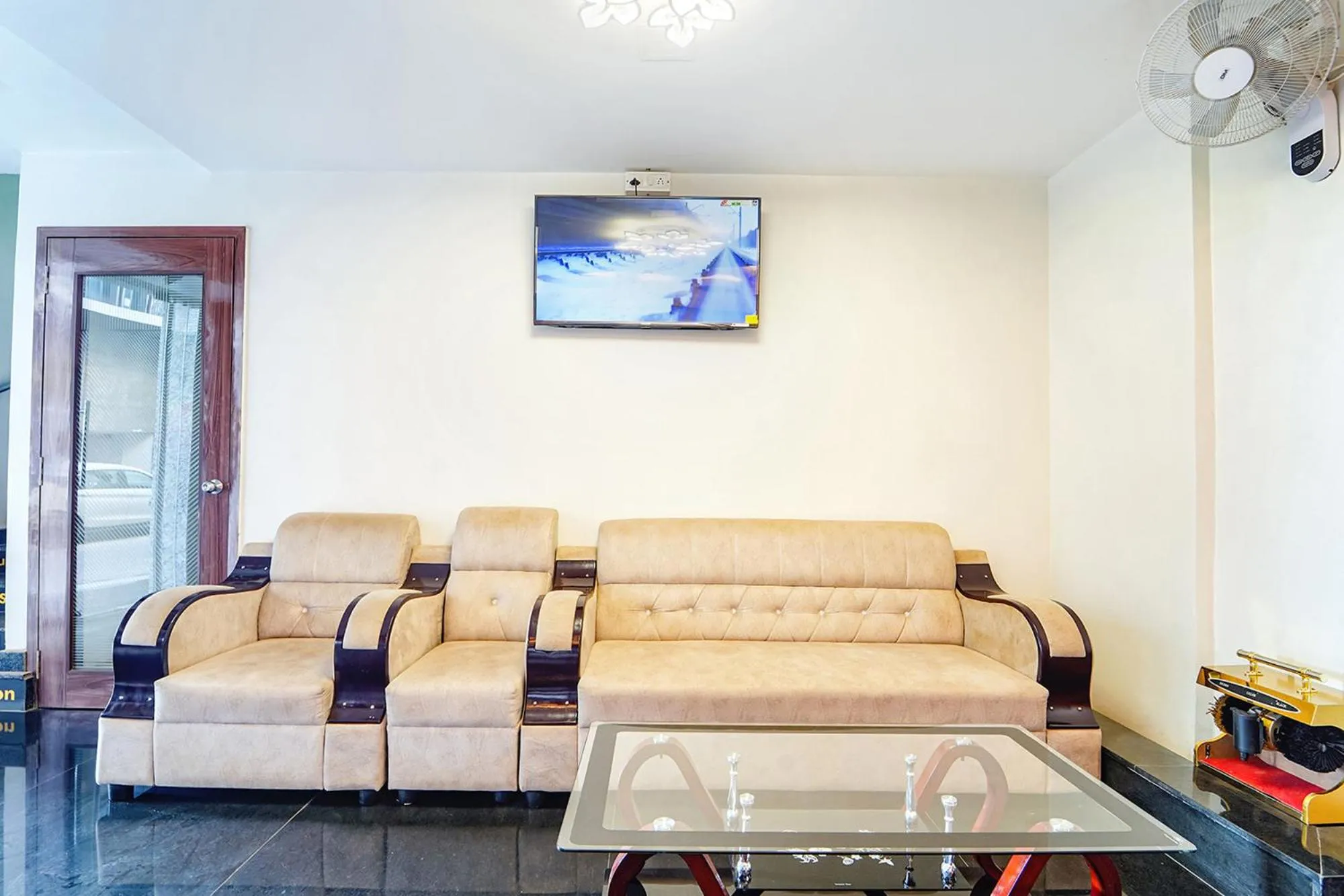 Seating area in FabHotel Ellegant Inn