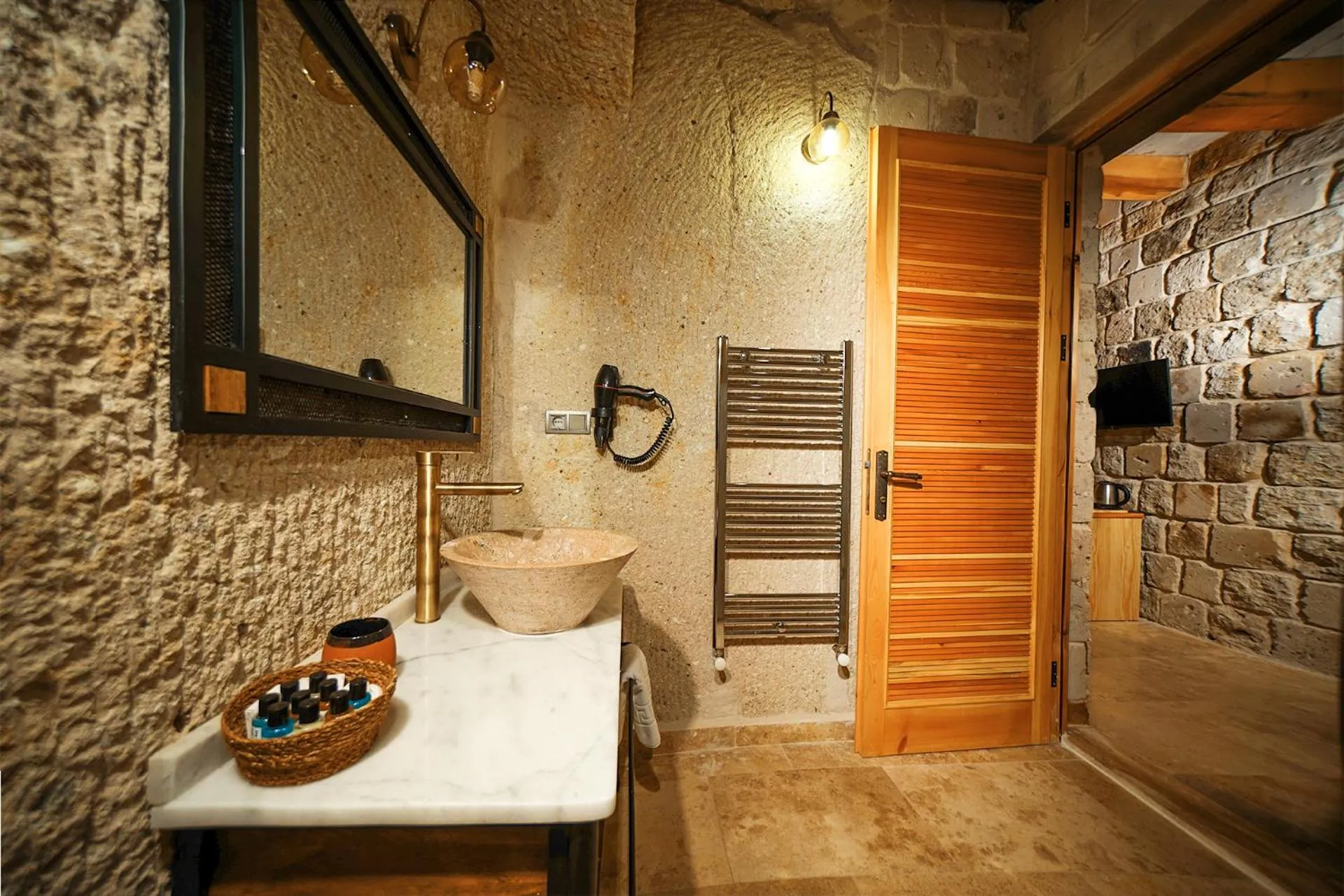 Bathroom in Caverna Hotel Premium Caves