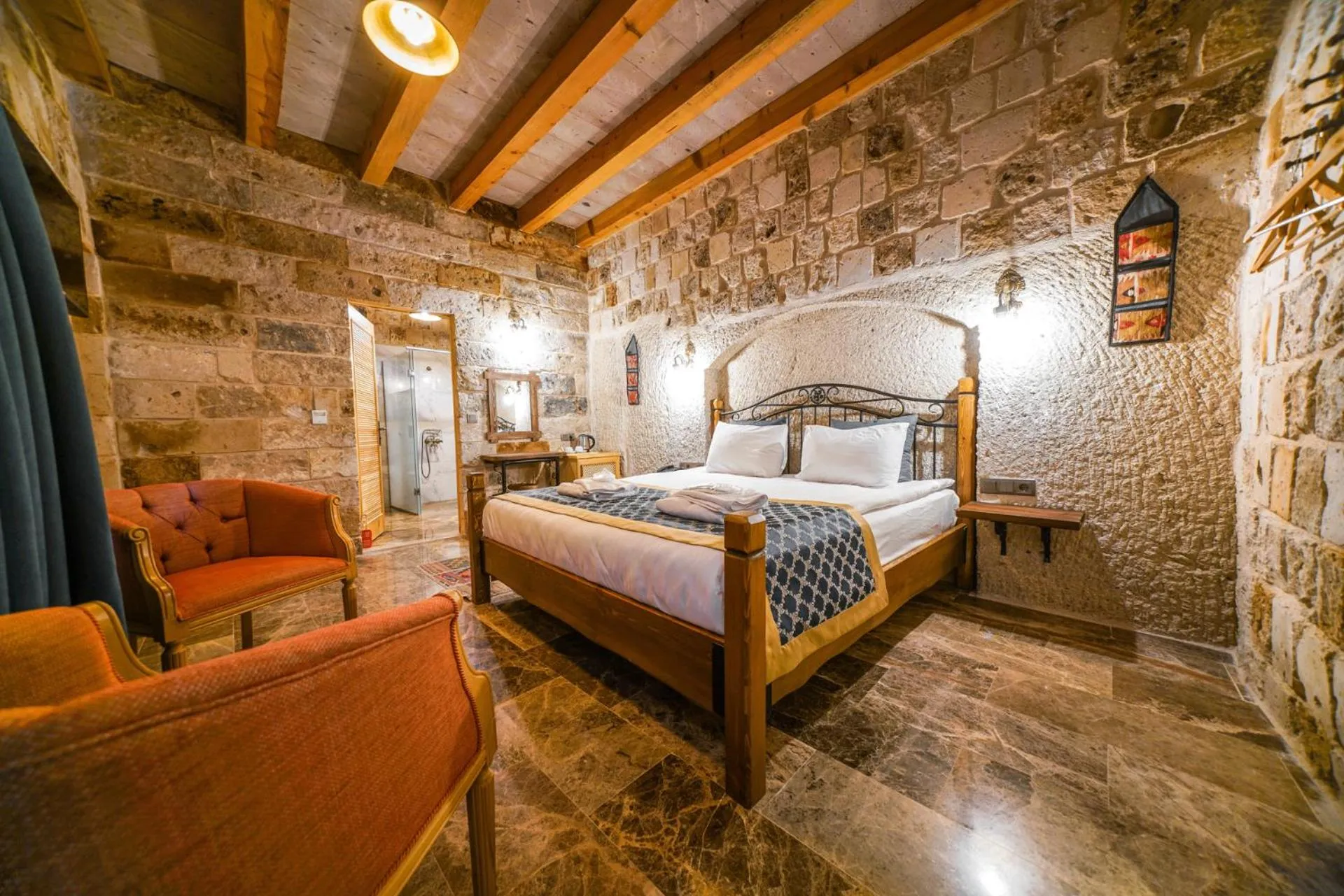 Bed in Caverna Hotel Premium Caves