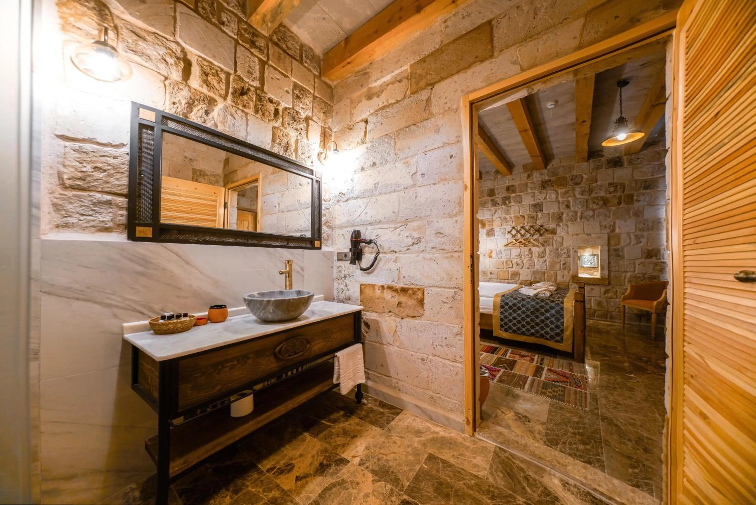 Bathroom in Caverna Hotel Premium Caves