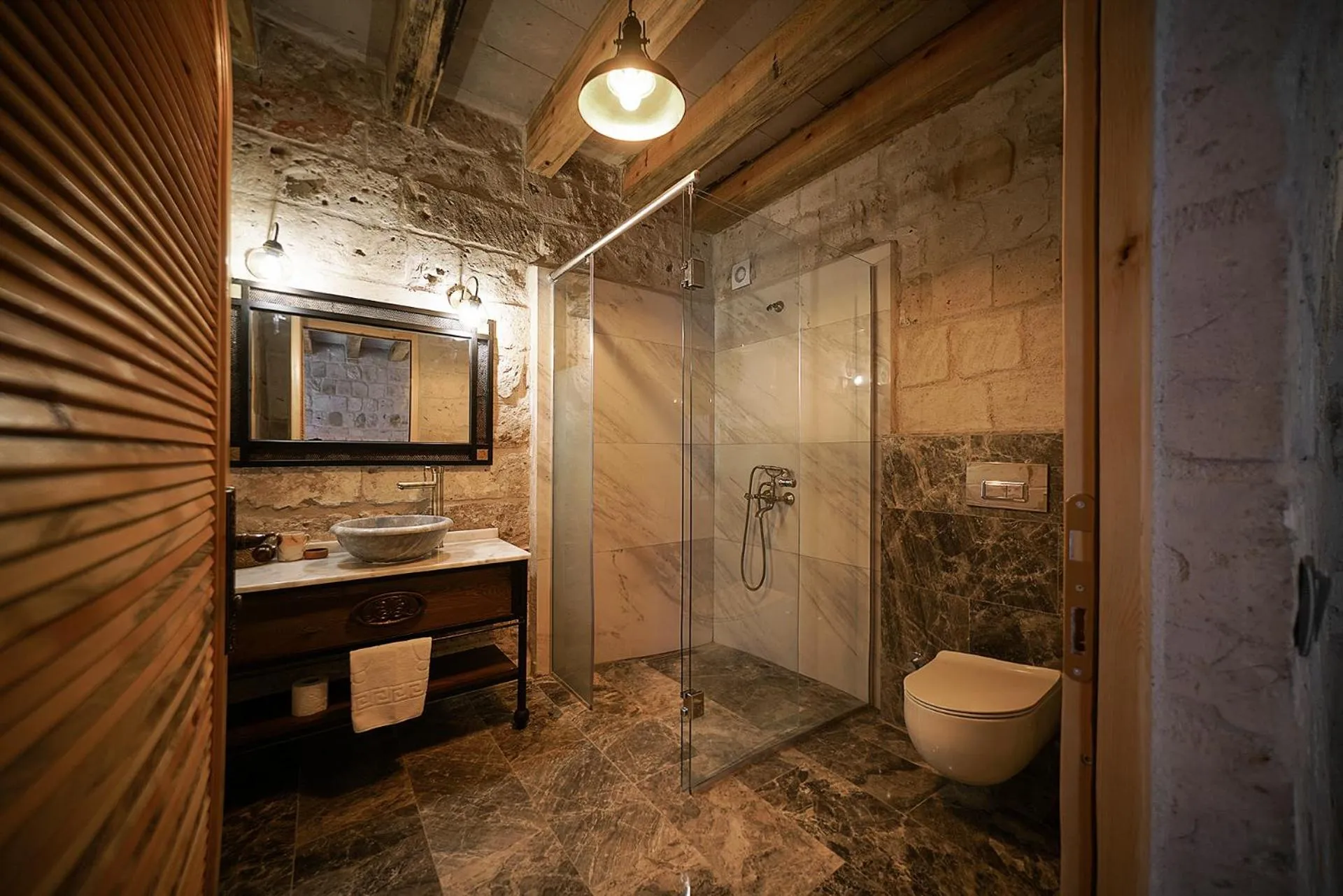 Bathroom in Caverna Hotel Premium Caves