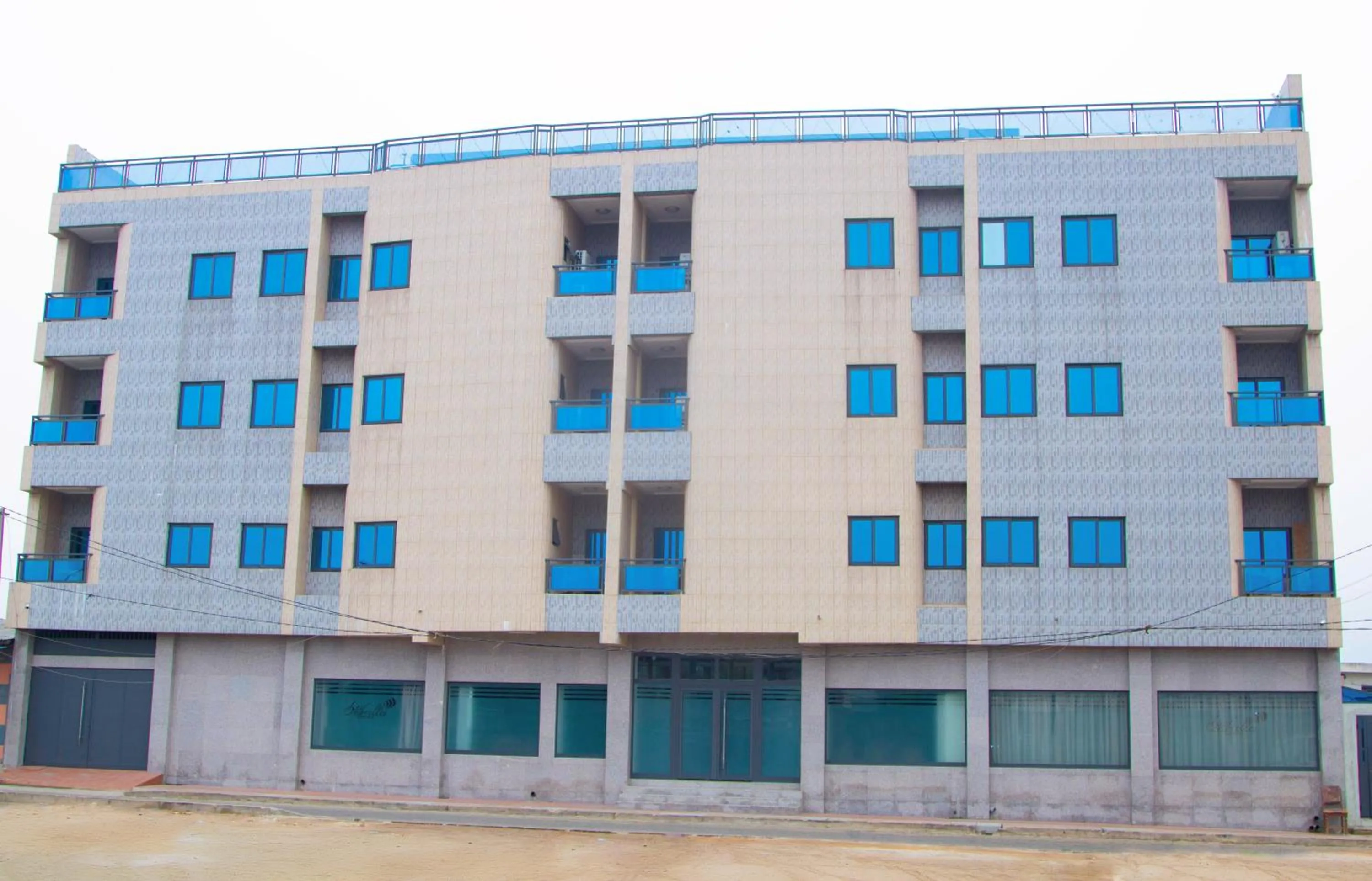 Property building in Les Ombrelles Appart'Hotel