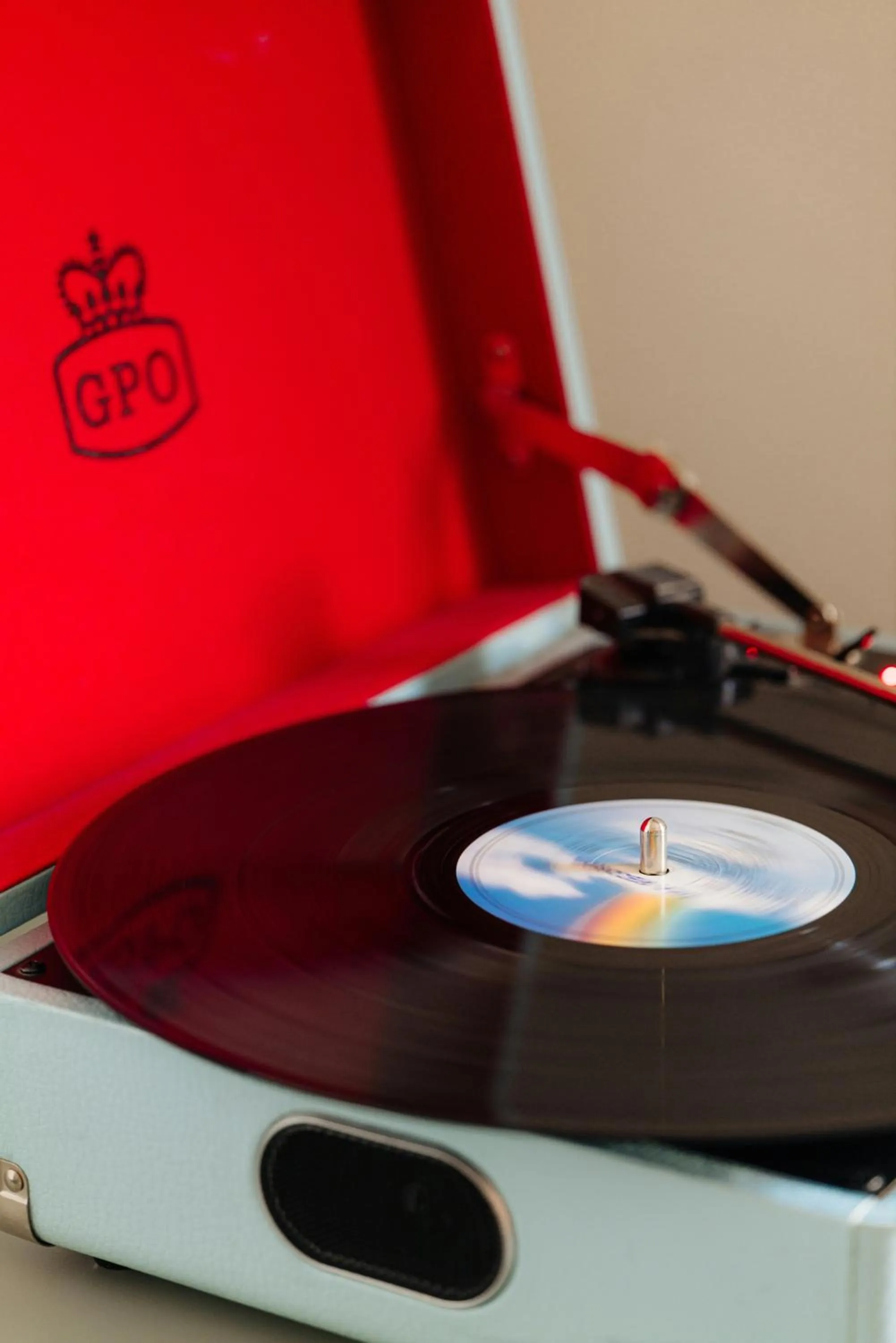 Photo of the whole room in Leonardo Hotel Rotterdam Savoy