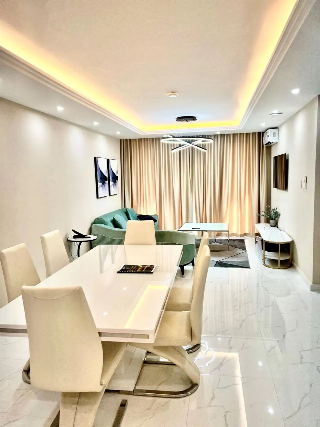 Living room in Lifestyle Luxury Hotel and Residence