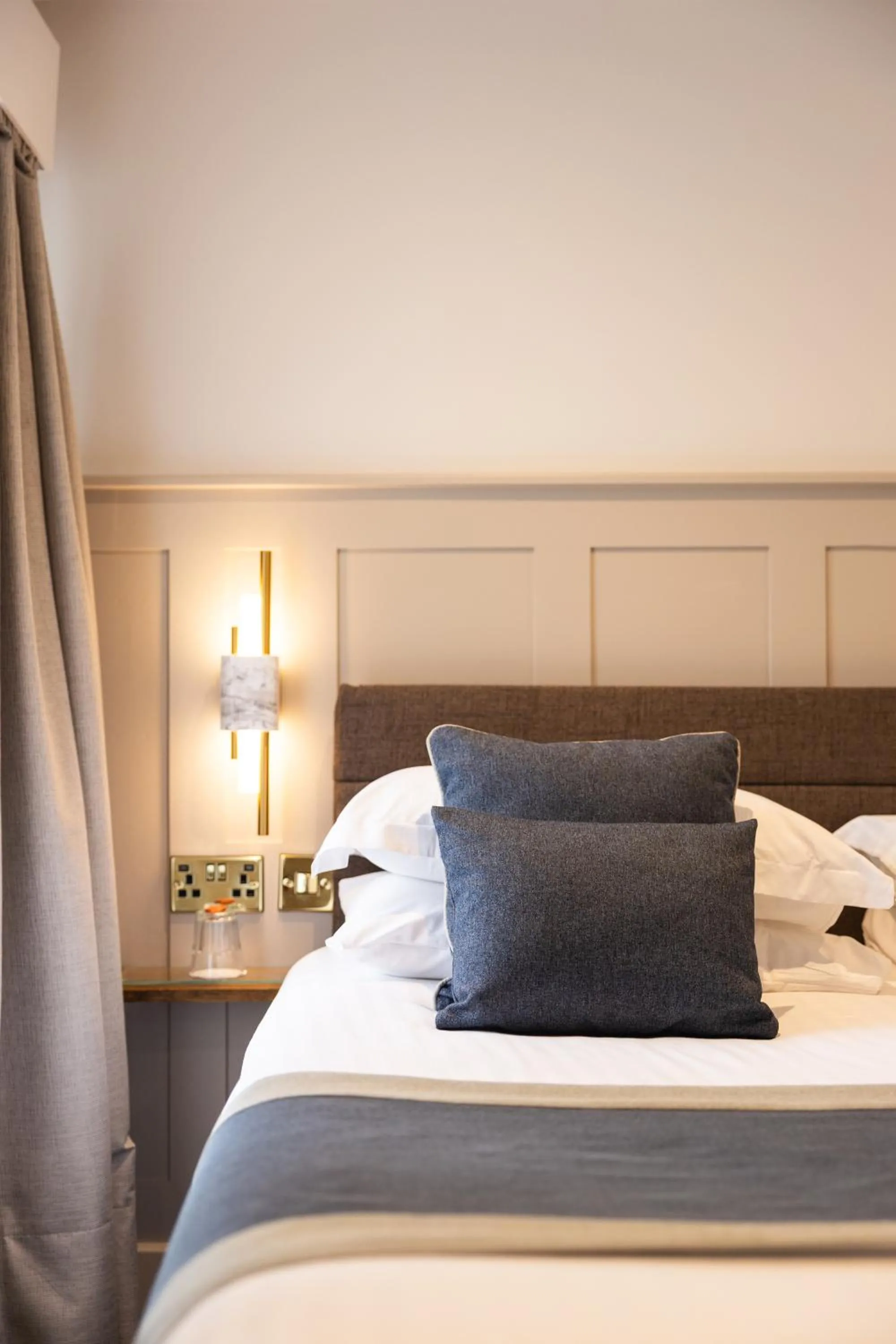 Bedroom, Bed in Allerdale Court Hotel