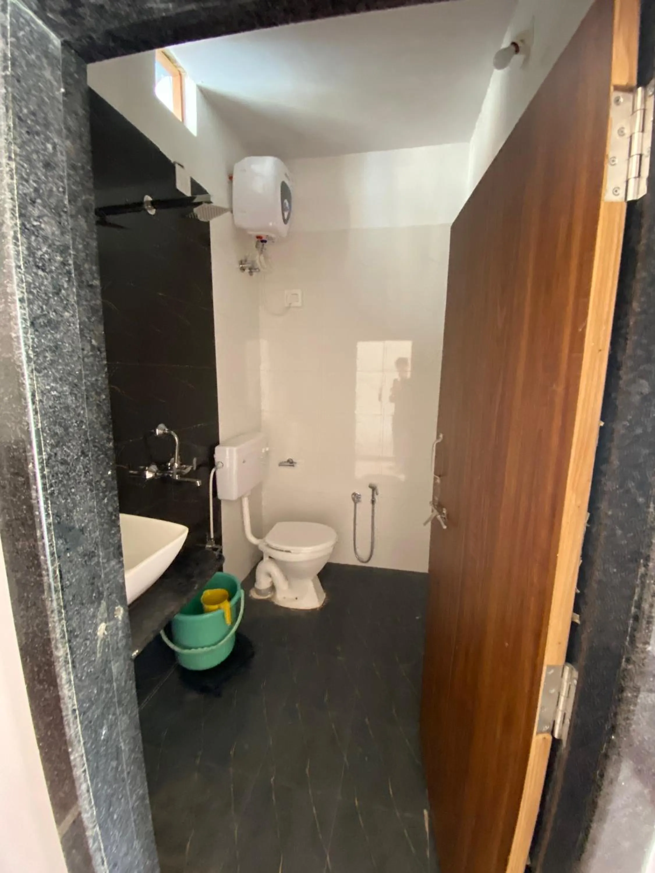 Shower in The Jaigarh Palace Kumbhalgarh