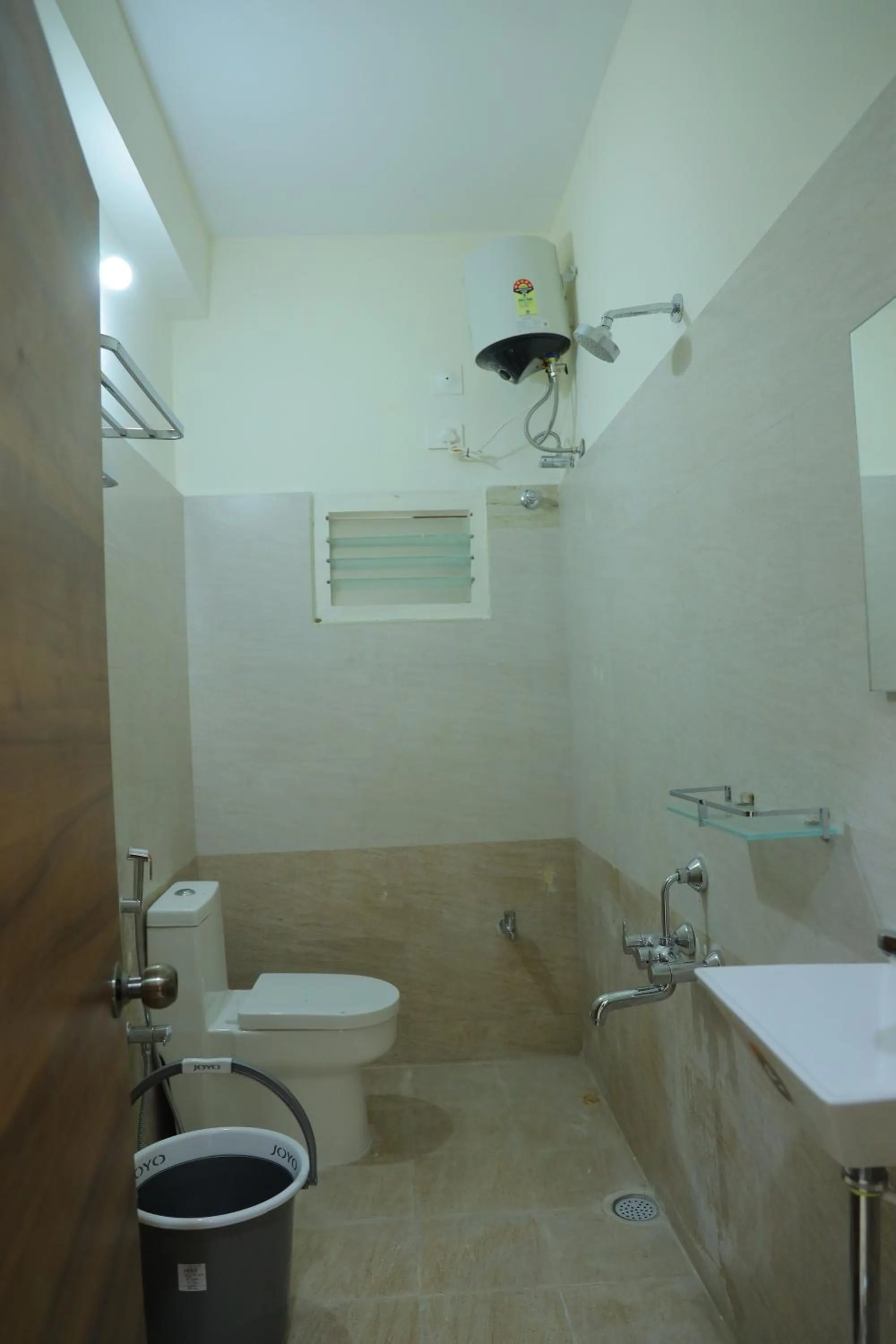 Padma Homes Stay- Luxury Service Apartment 1BHK & 2BHK & 3BHK