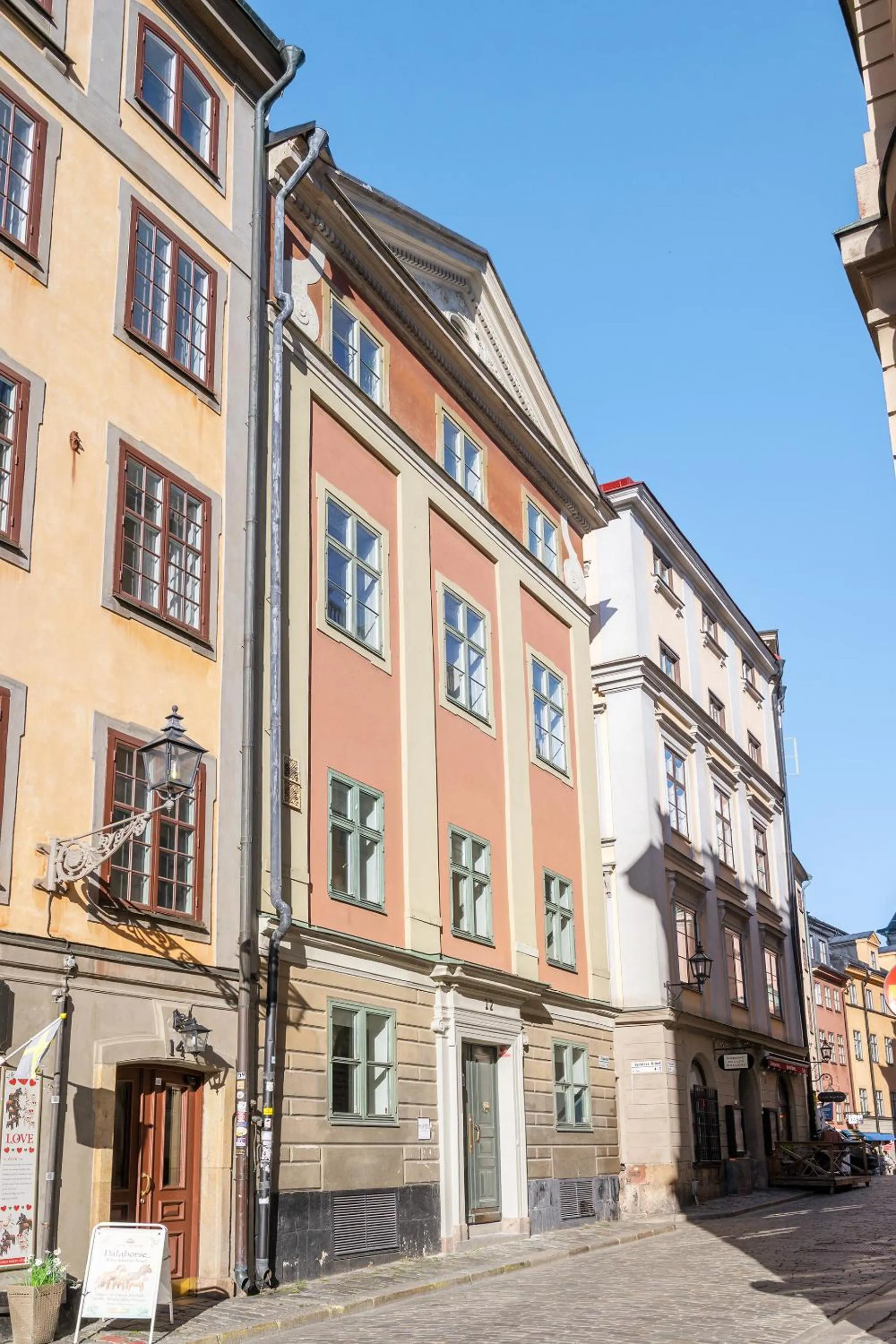 At Old Town Aparthotel