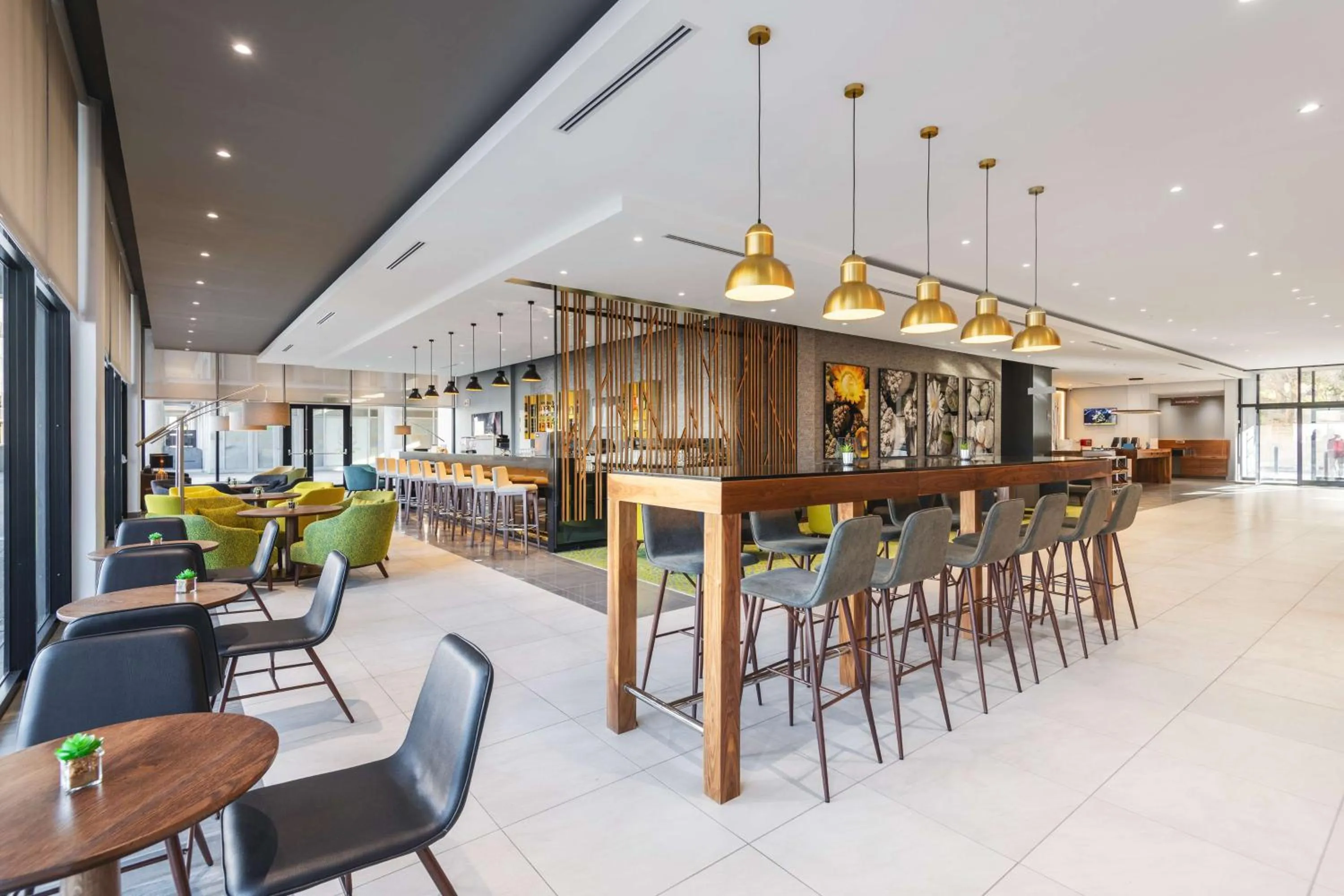 Lobby or reception in Hilton Garden Inn Windhoek