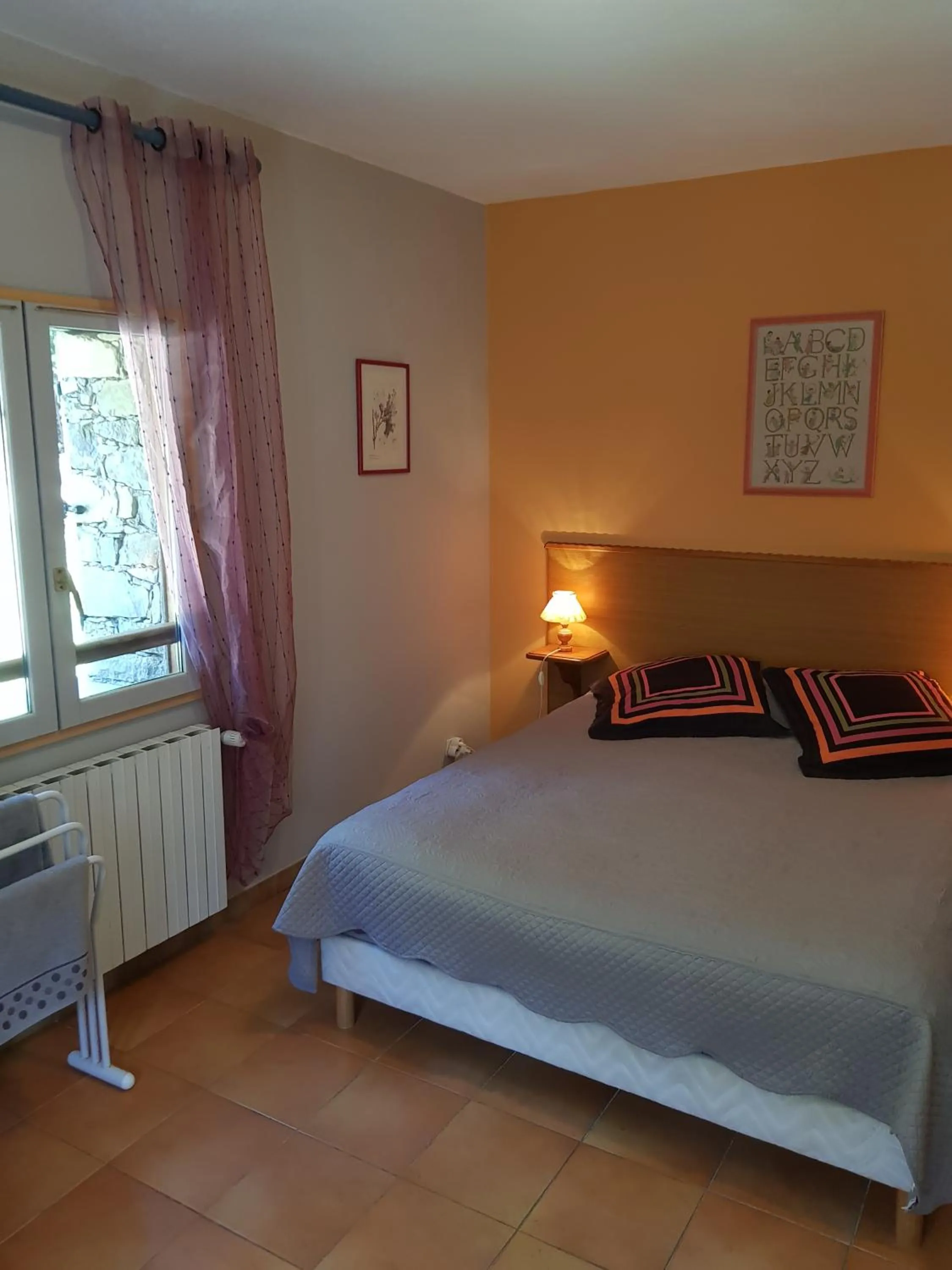 Bed in Chambre d'Hôte "Chez Antoinette et Charles"