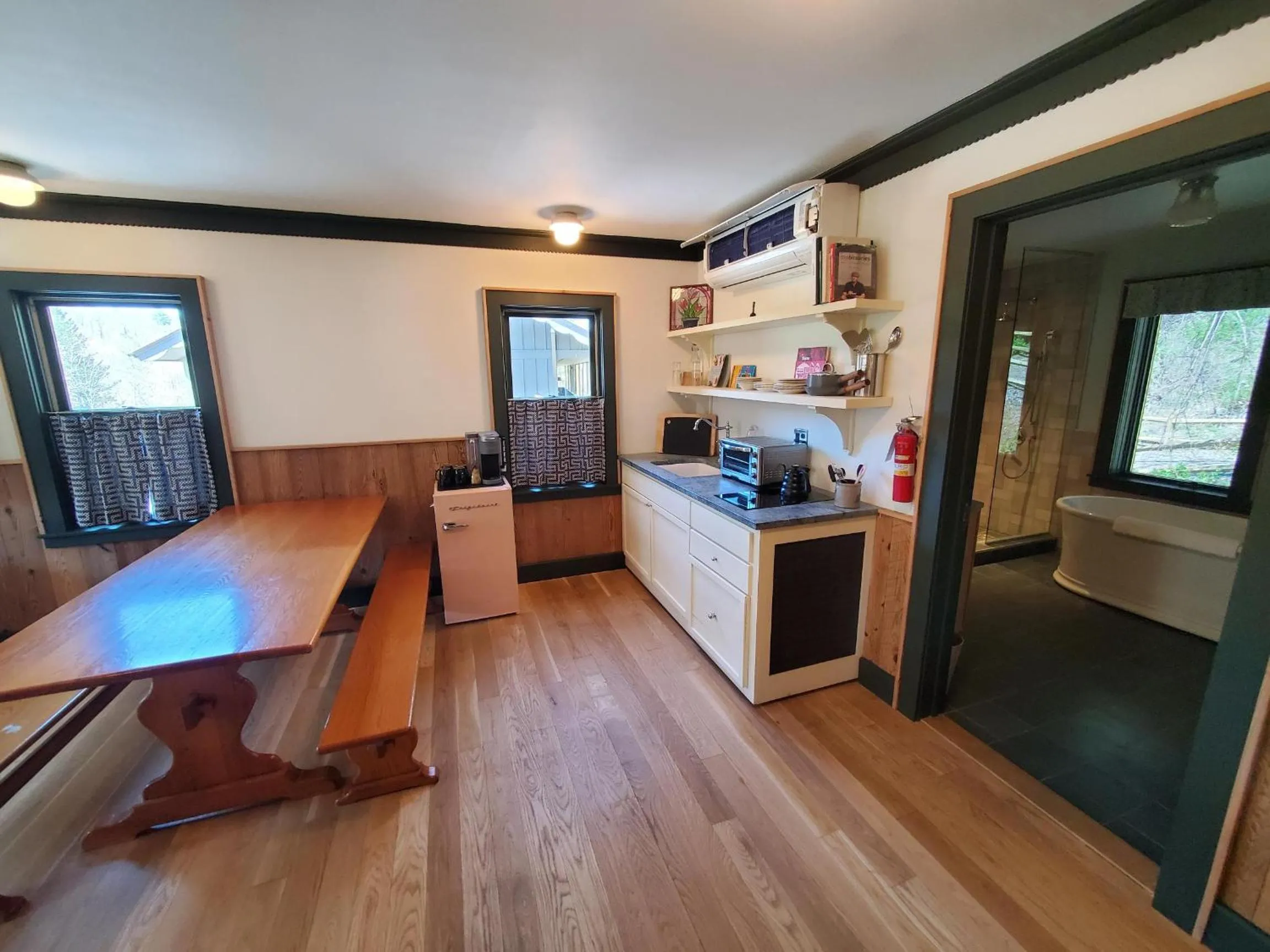 Kitchen or kitchenette in Little Cat Lodge