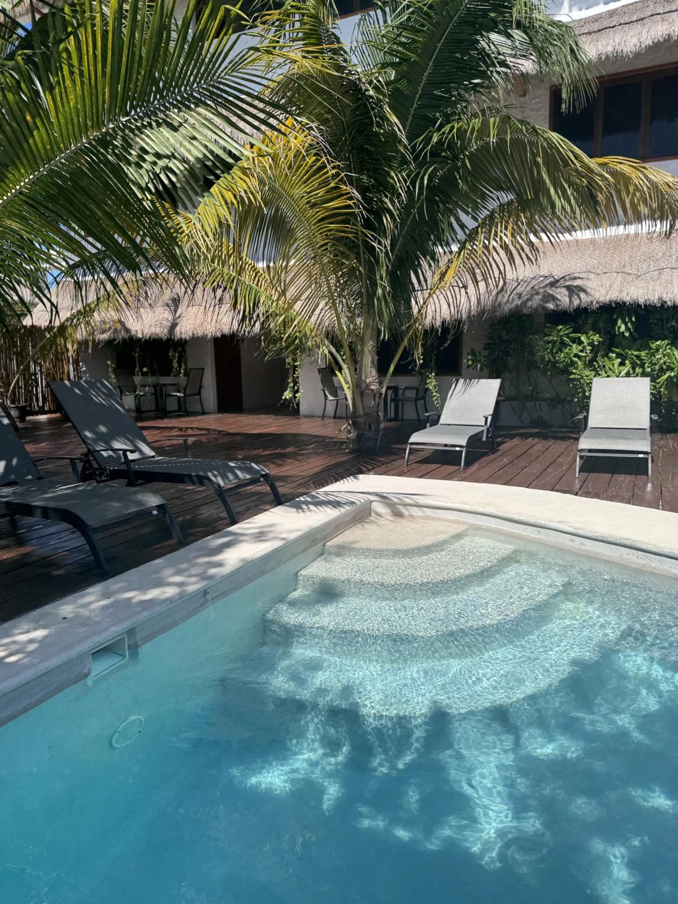 Pool view in Casa del Sol Holbox - Self Check In
